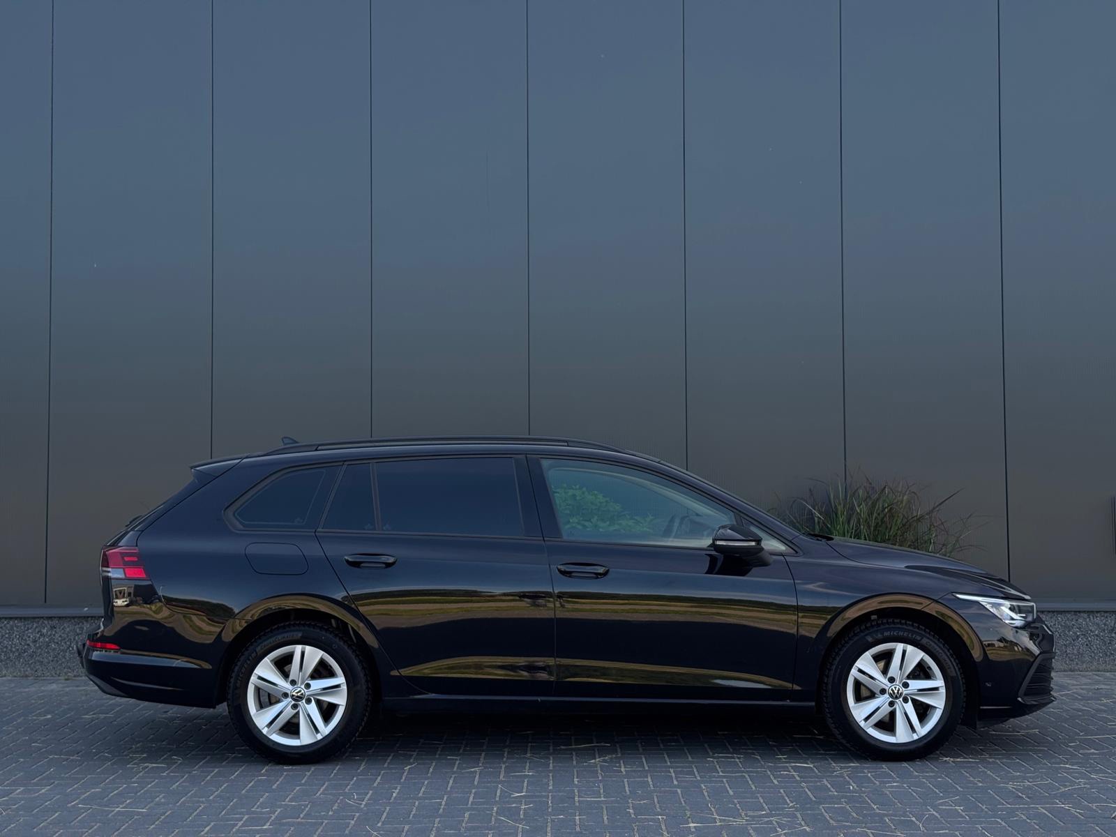 Foto van Volkswagen Golf