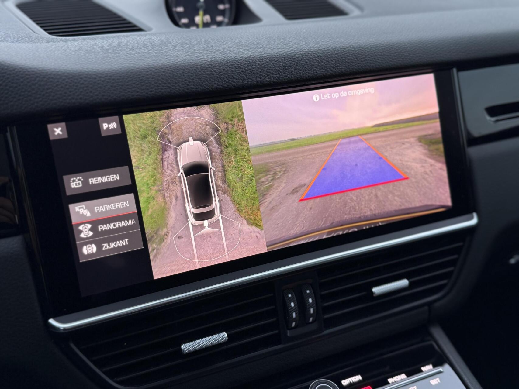 Foto van Porsche Cayenne E-hybrid