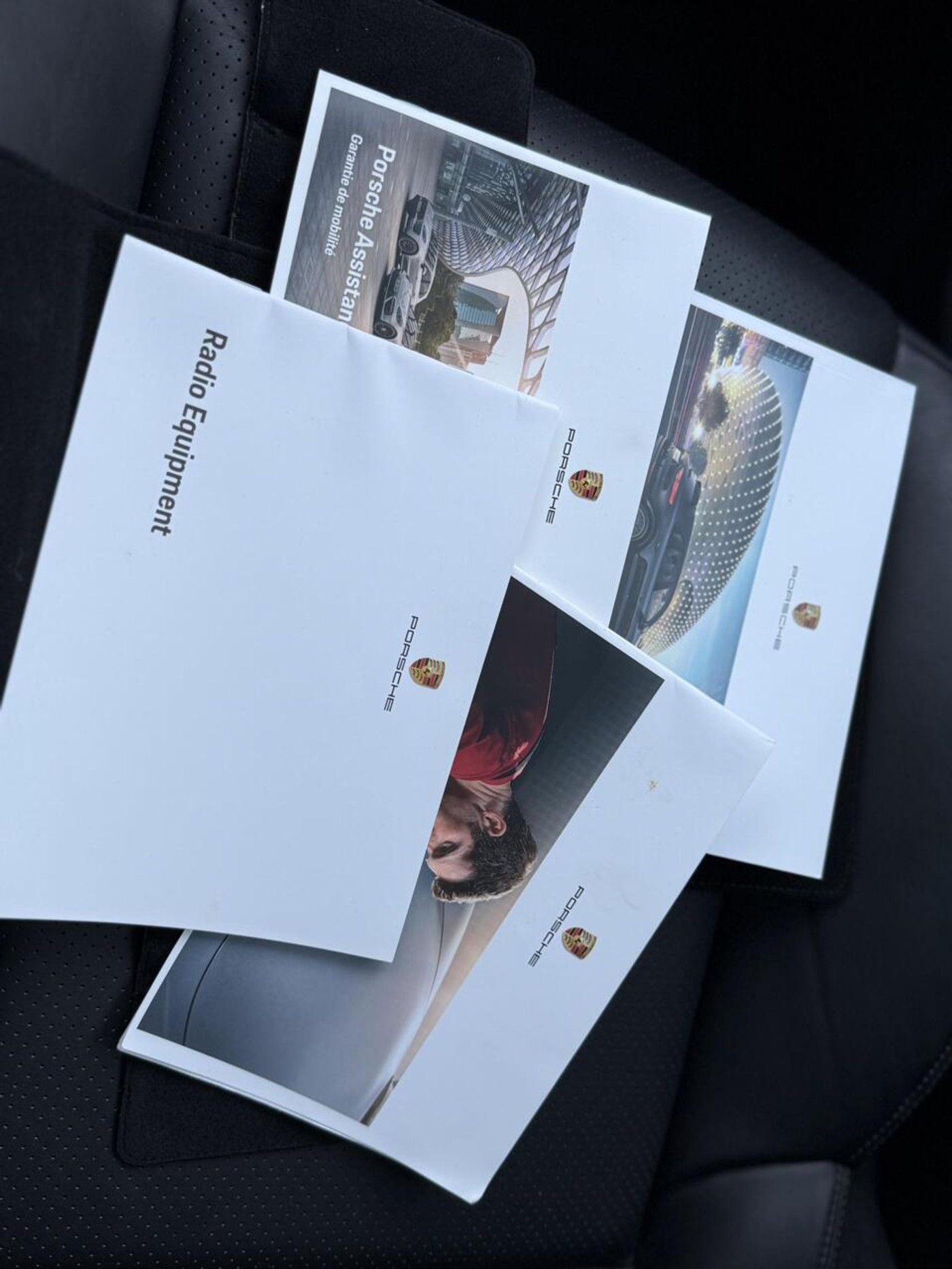 Foto van Porsche Cayenne E-hybrid