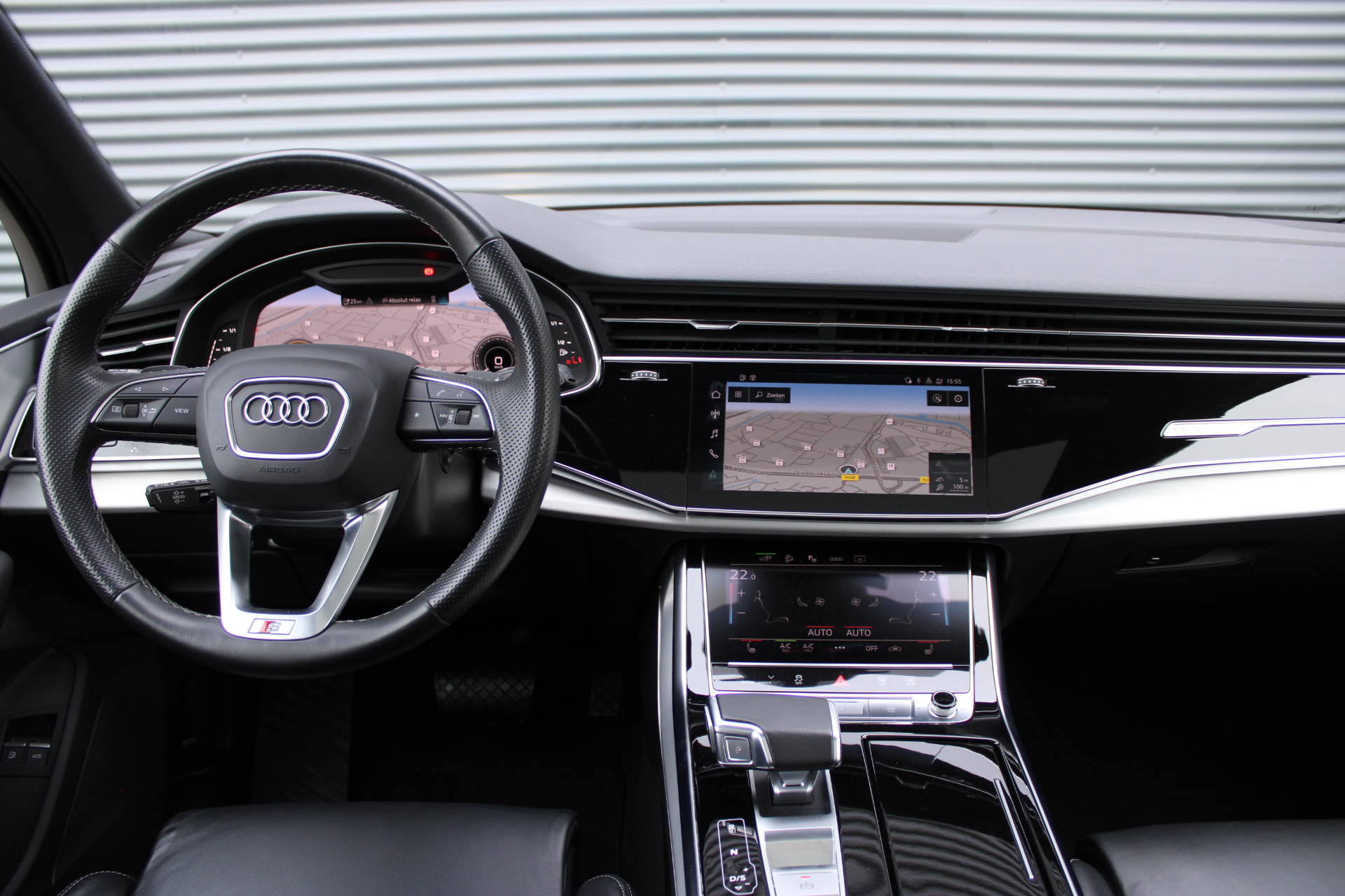 Foto van Audi Q7 55 TFSI E
