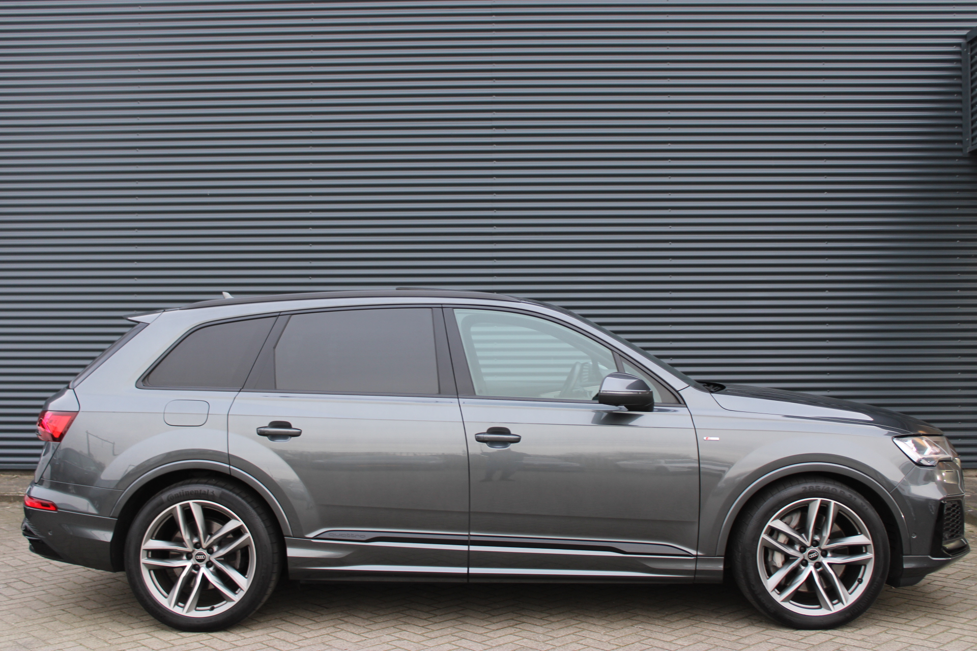 Foto van Audi Q7 55 TFSI E