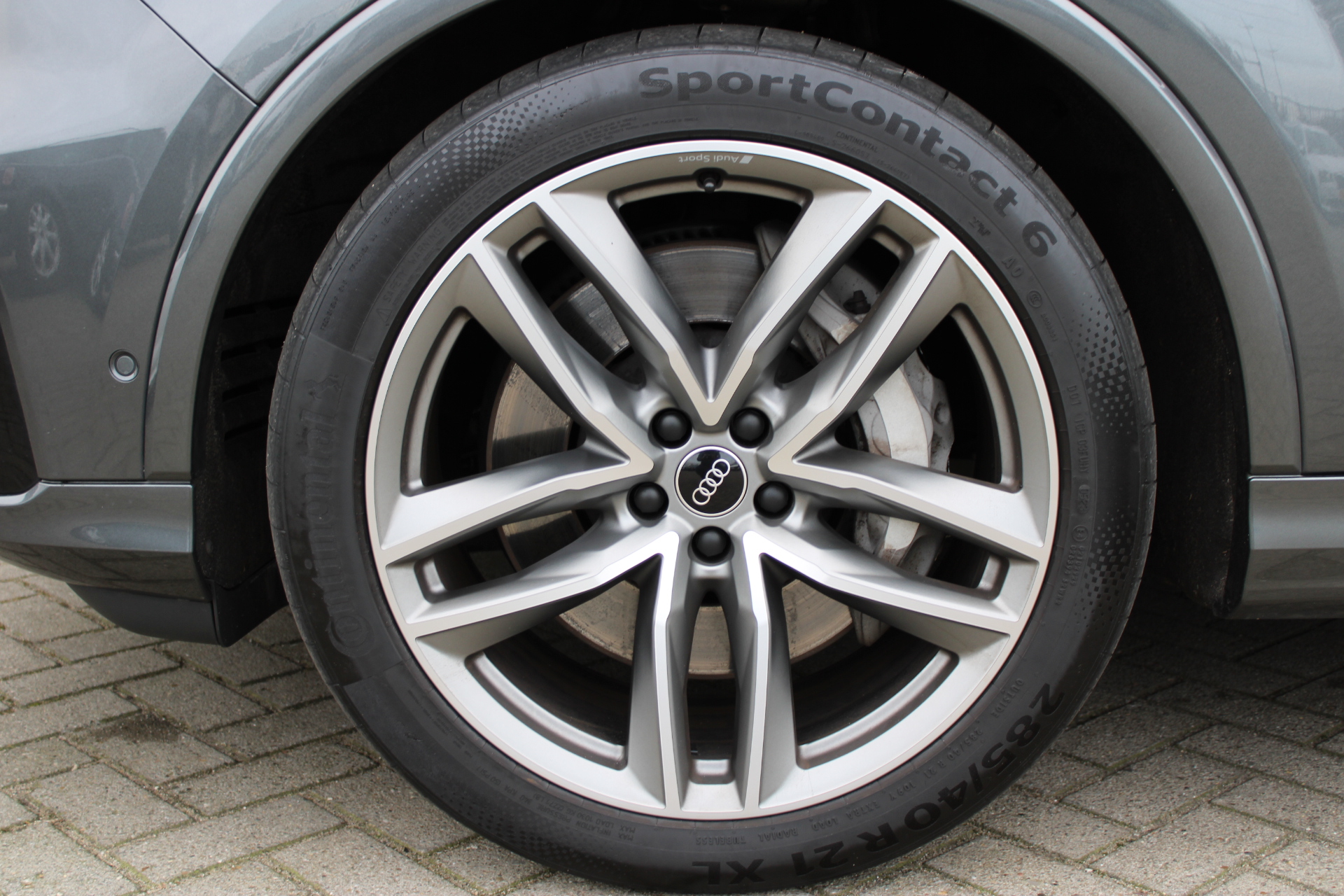Foto van Audi Q7 55 TFSI E