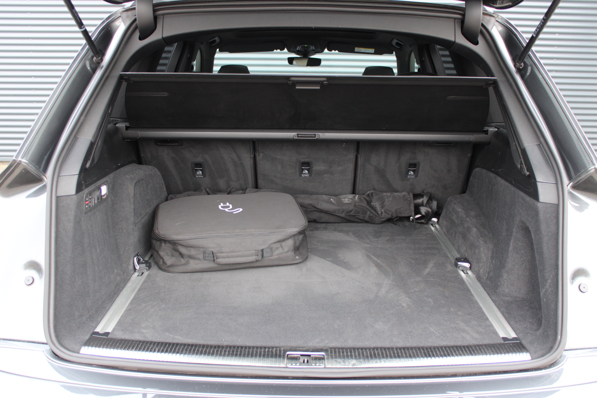 Foto van Audi Q7 55 TFSI E