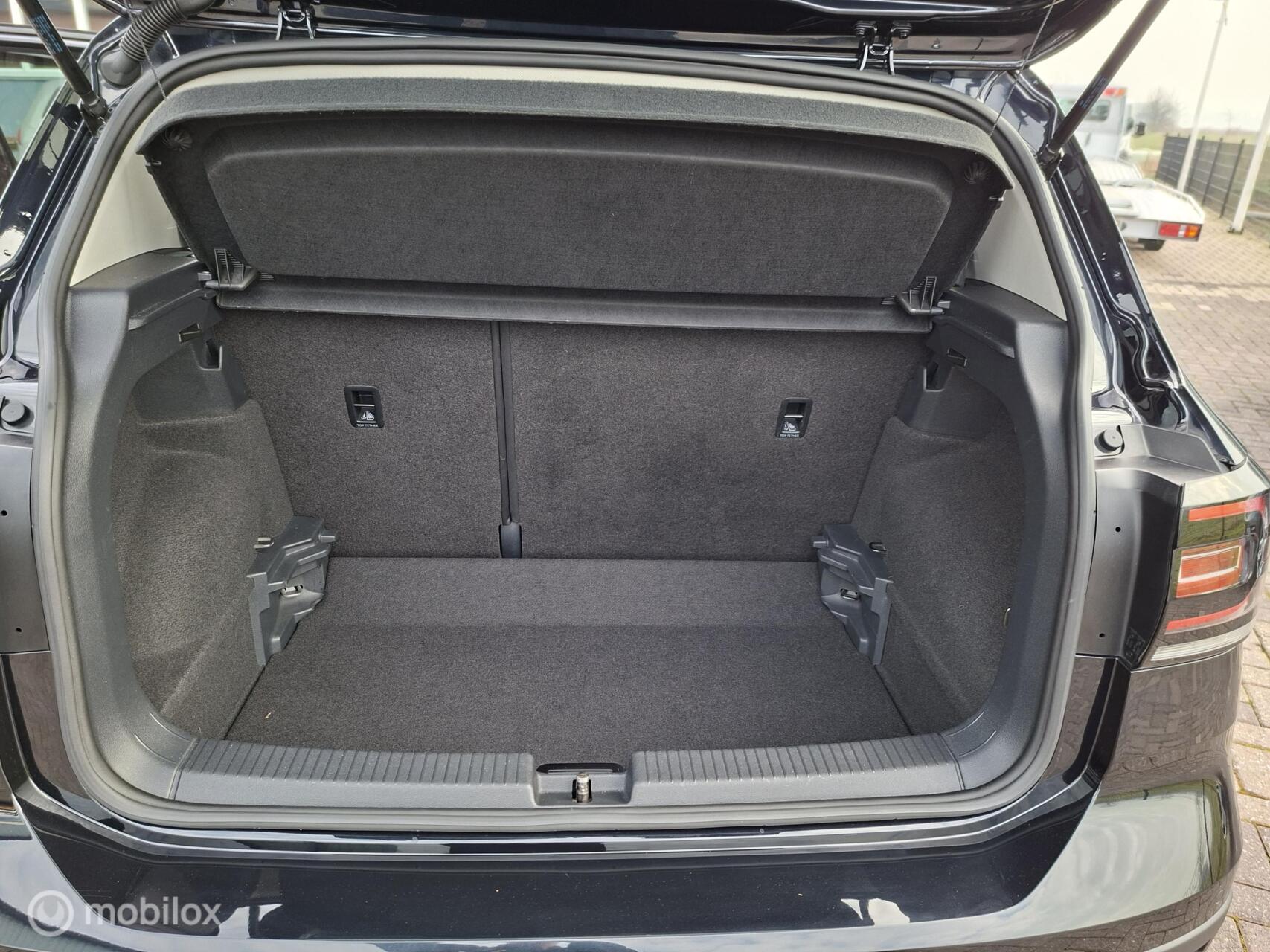 Foto van Volkswagen T-cross