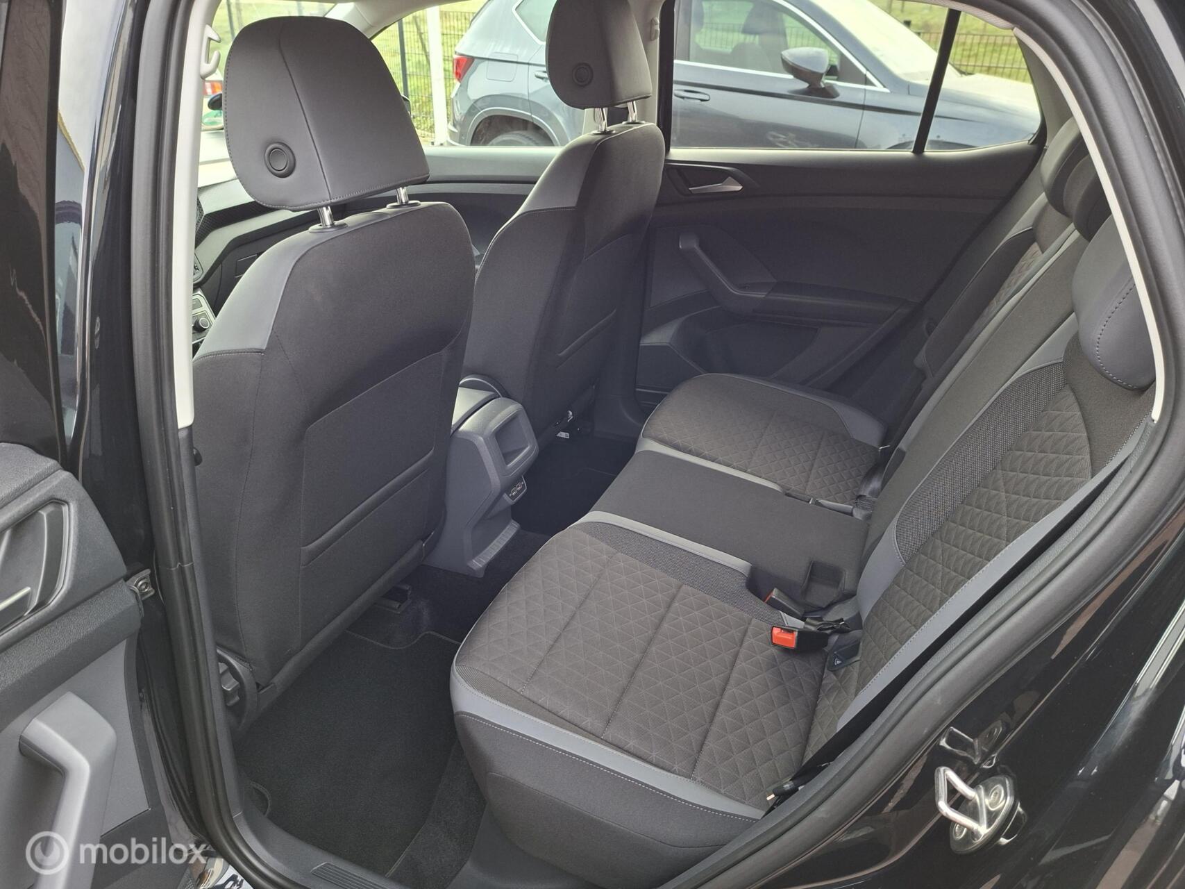 Foto van Volkswagen T-cross