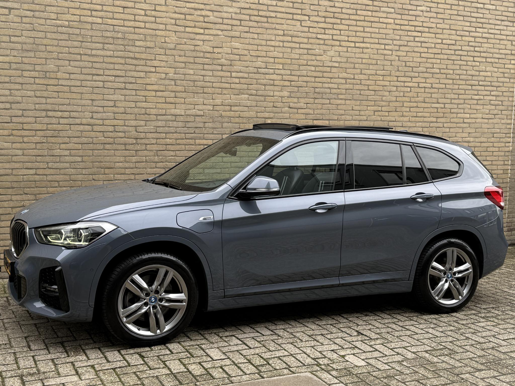 Foto van BMW X1