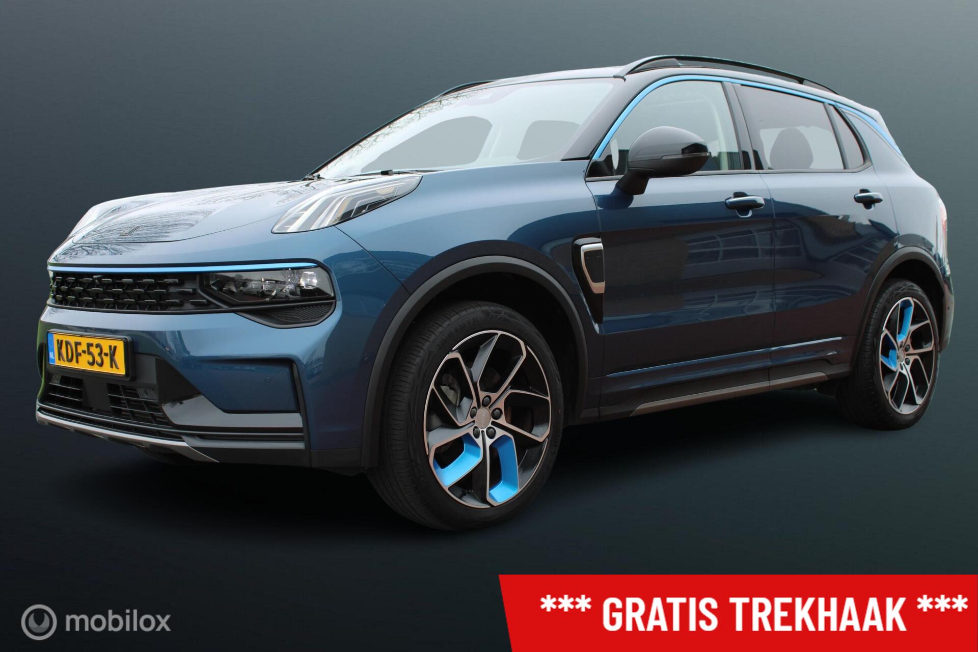 LYNK & Co 01 1.5 Plug-in Hybrid, Panoramadak, Stoelverwarming, Pdc + camera, Cruise, Clima, app connect 2023 - voorkant