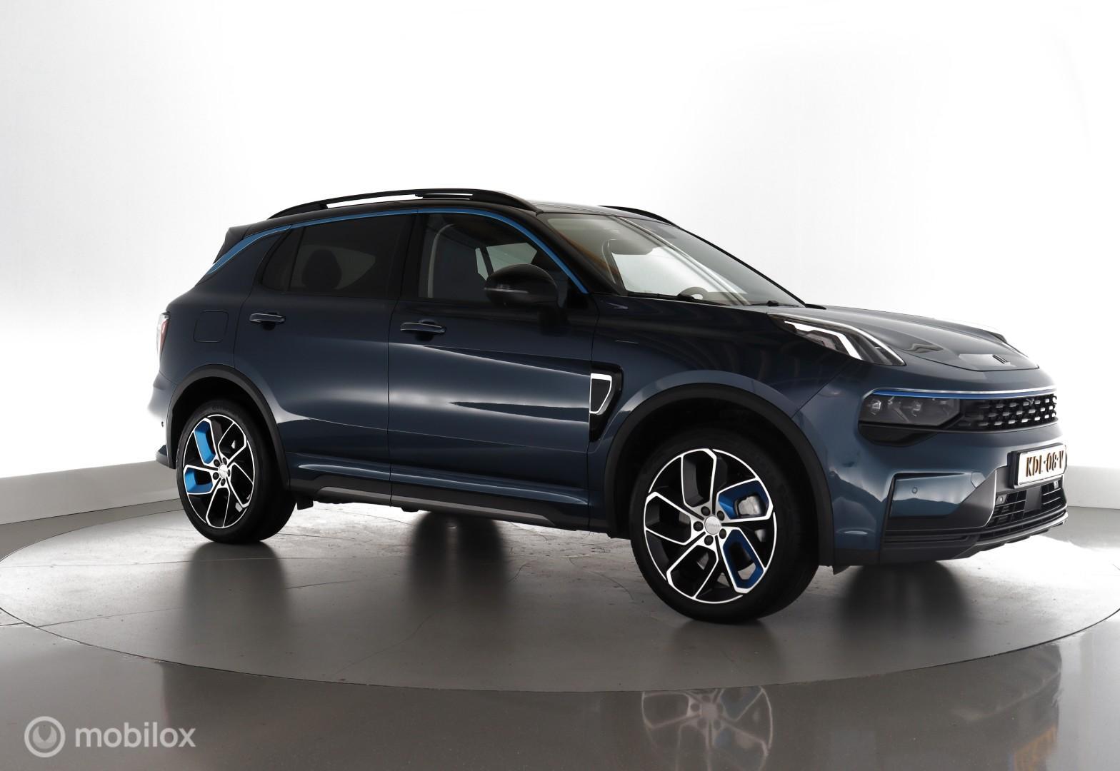 Foto van LYNK & Co 01