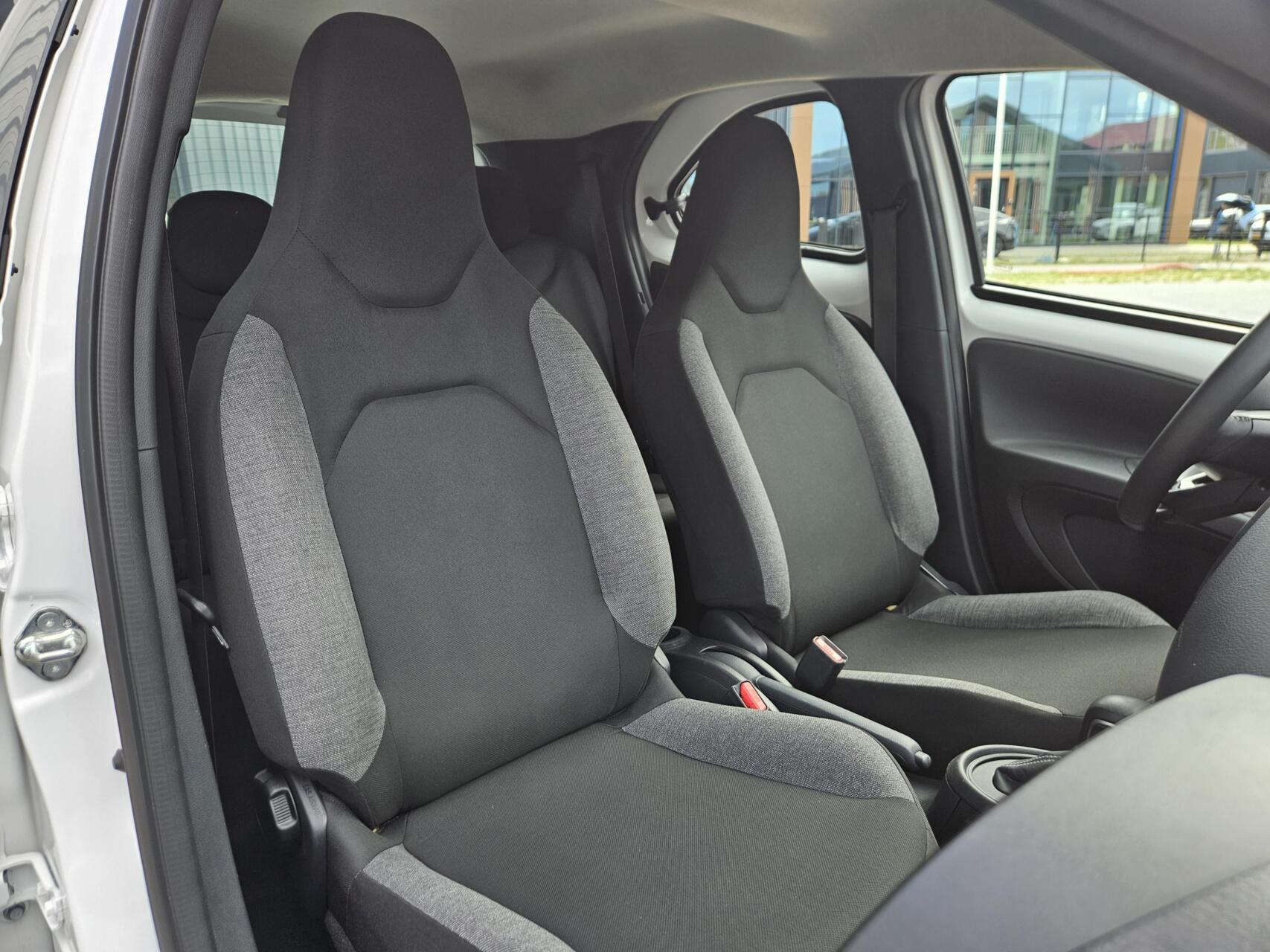 Foto van Toyota Toyota Aygo X