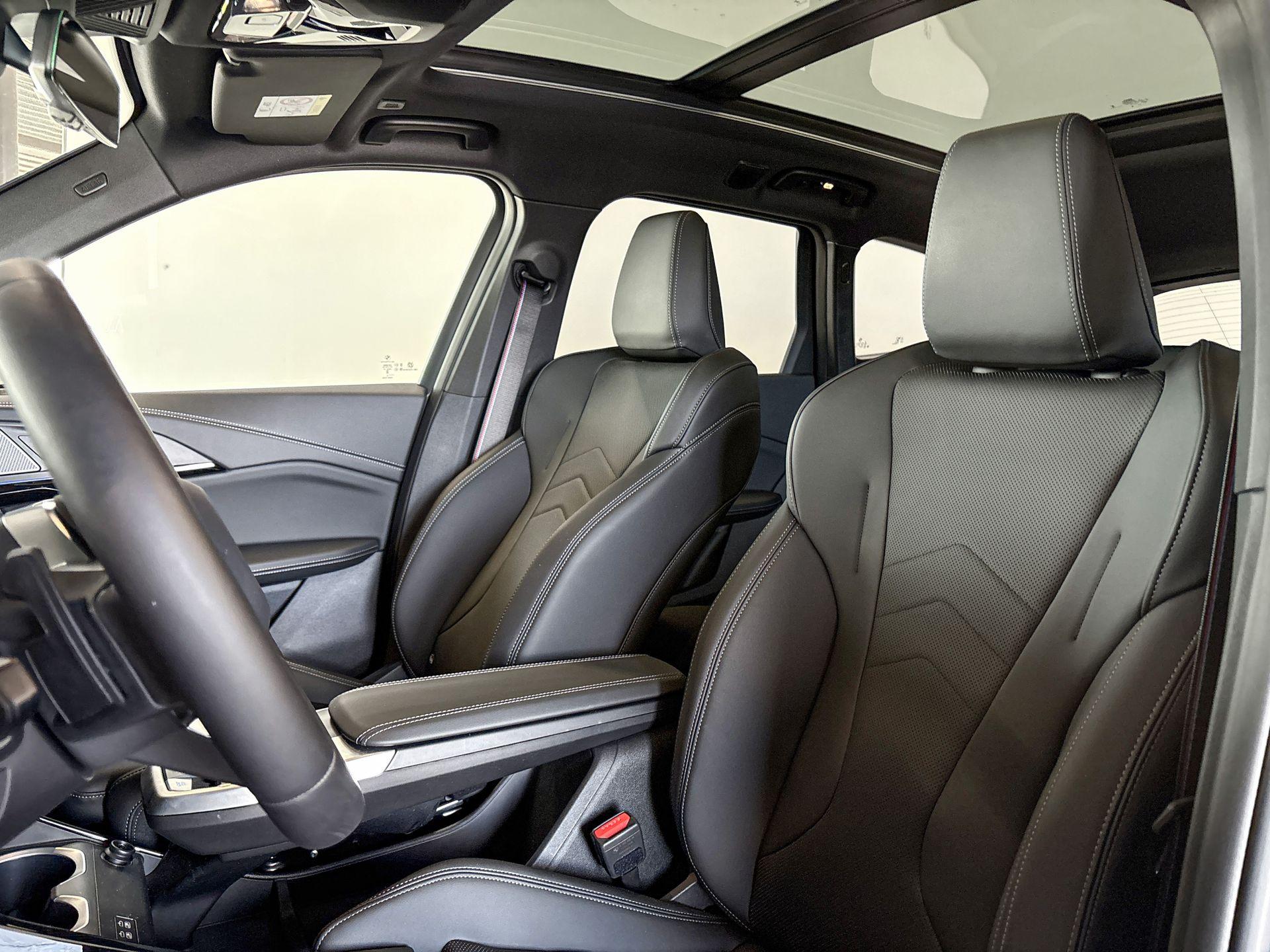 Foto van BMW Ix1 Edrive20
