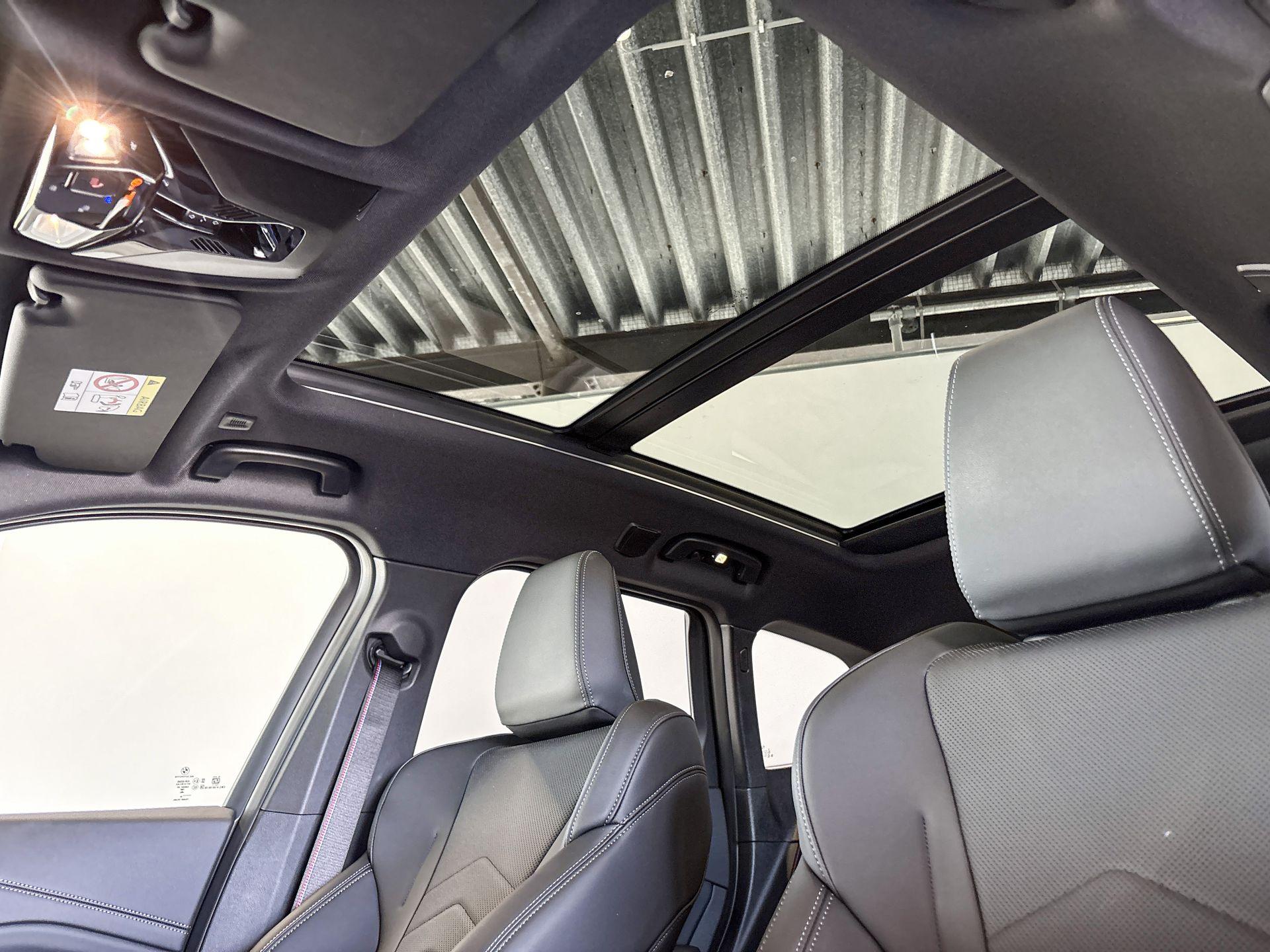 Foto van BMW Ix1 Edrive20