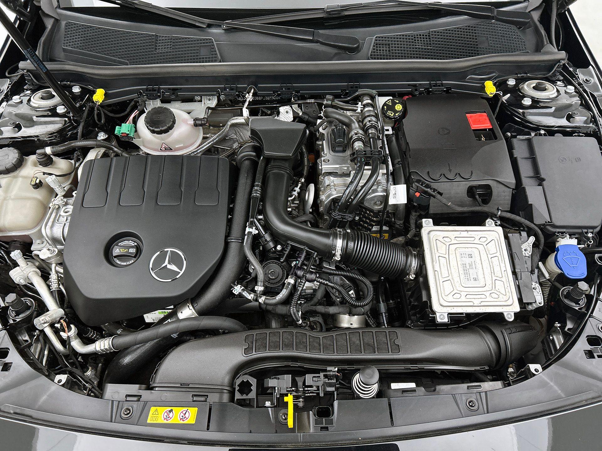 Foto van Mercedes-Benz A 250 E
