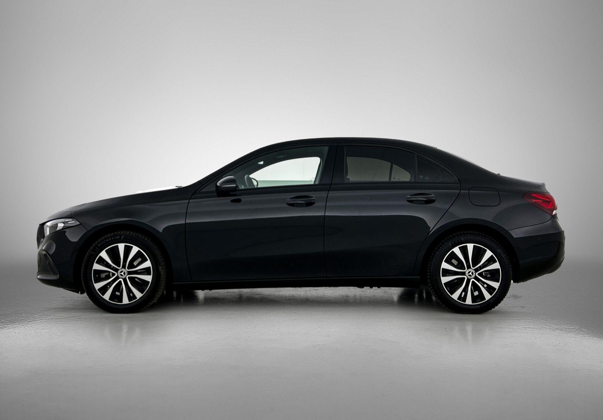 Foto van Mercedes-Benz A 250 E