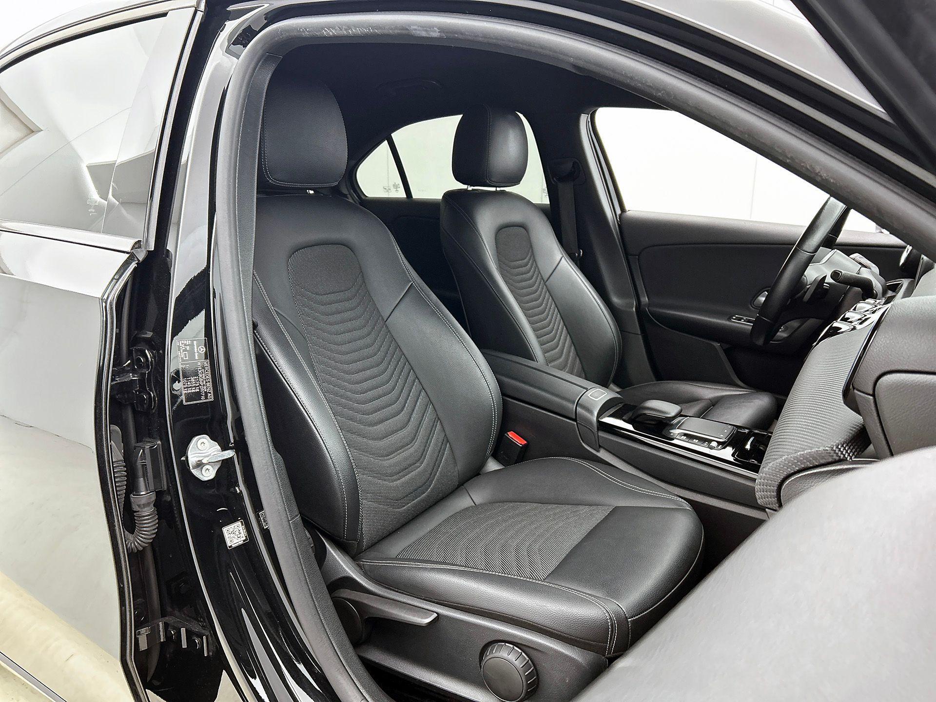 Foto van Mercedes-Benz A 250 E