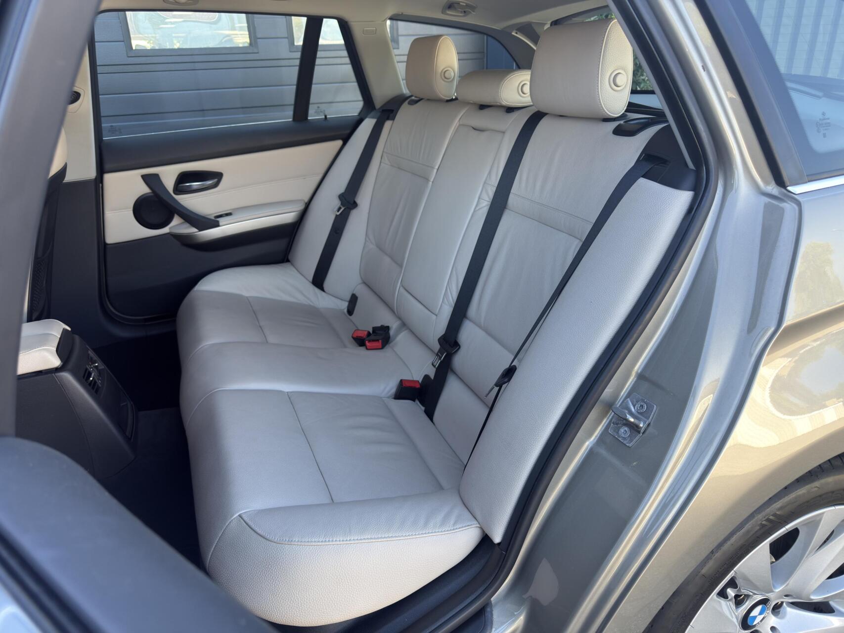 Foto van BMW 325i xDrive