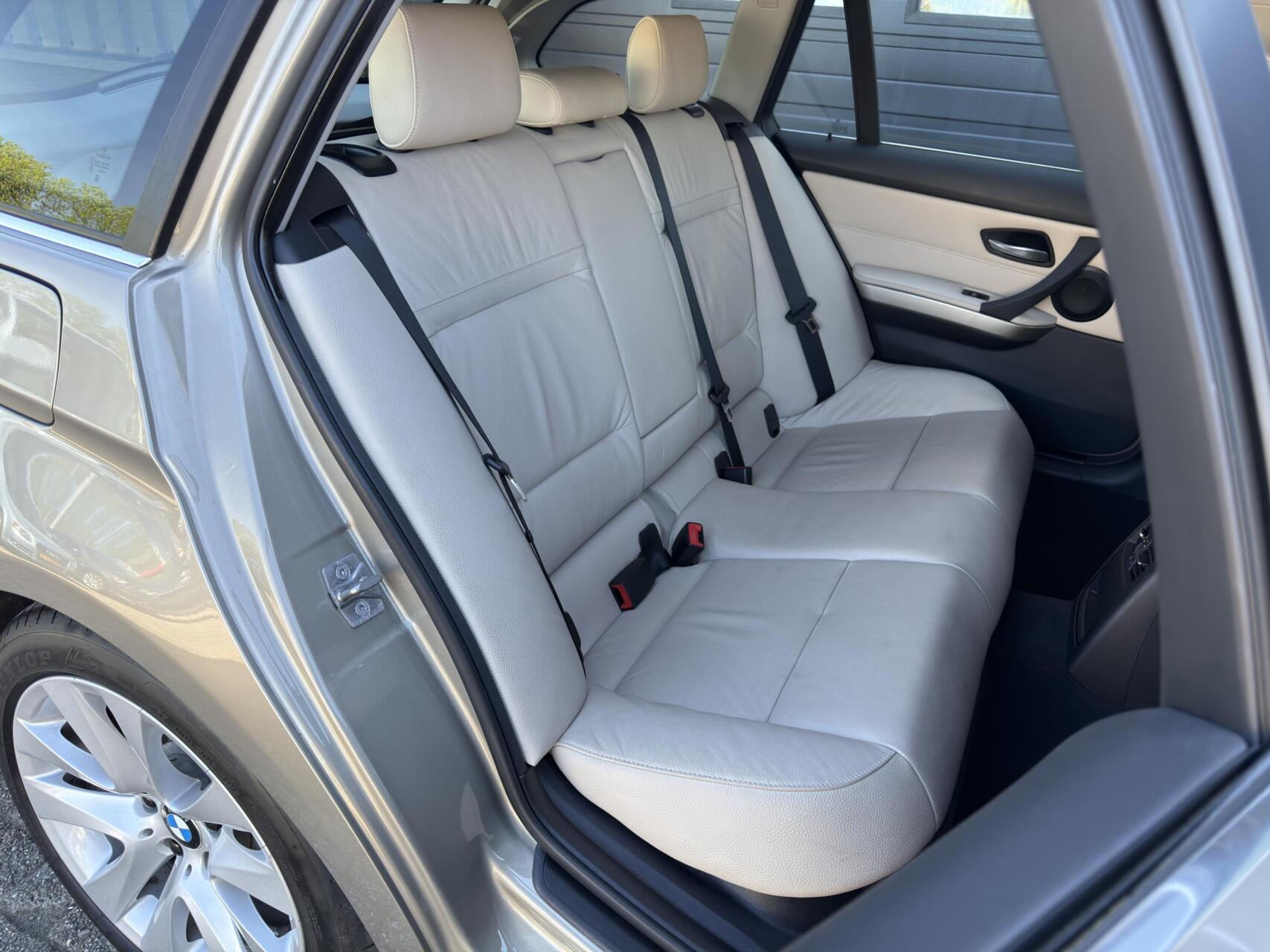 Foto van BMW 325i xDrive