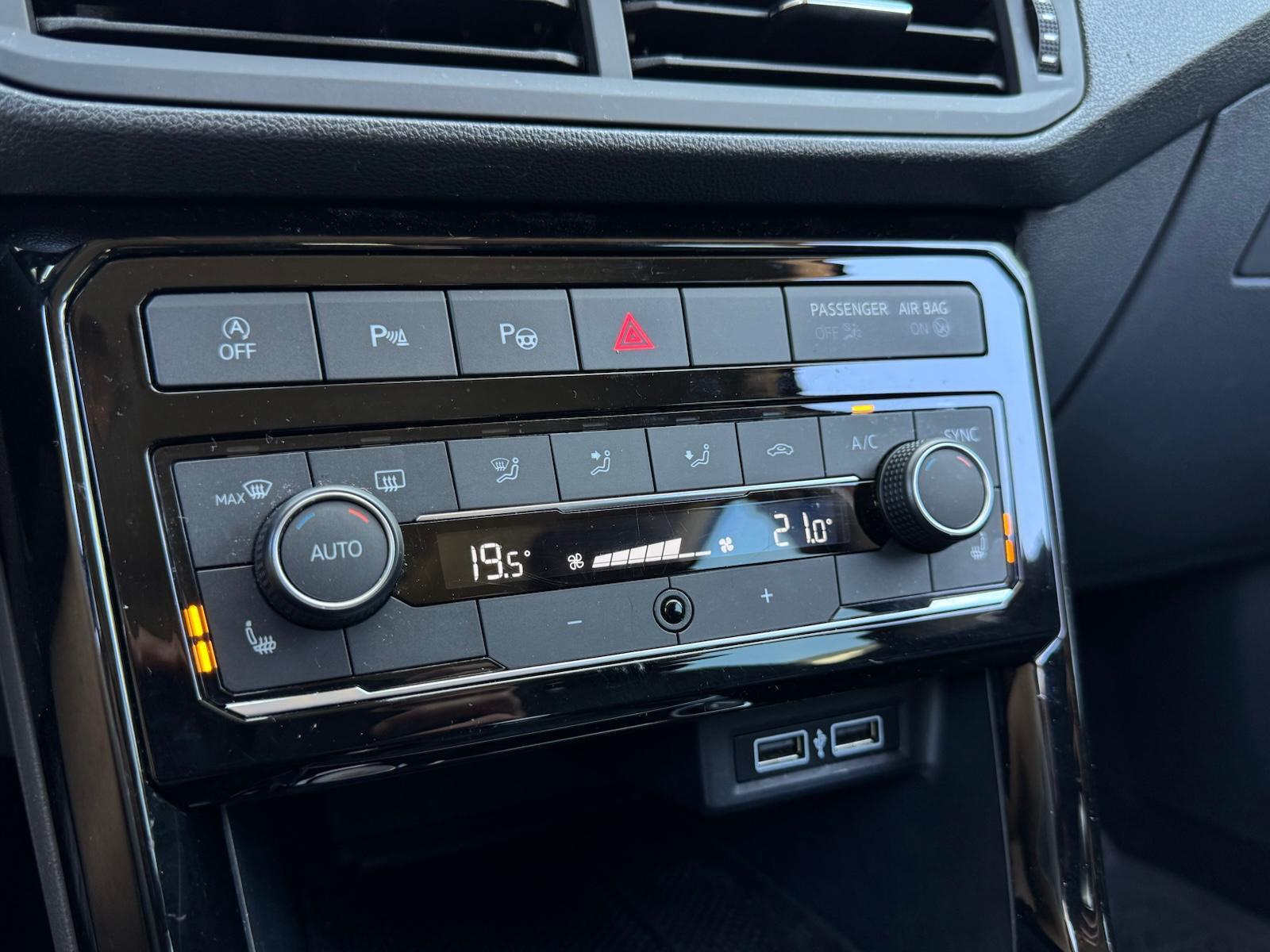 Foto van Volkswagen T-cross