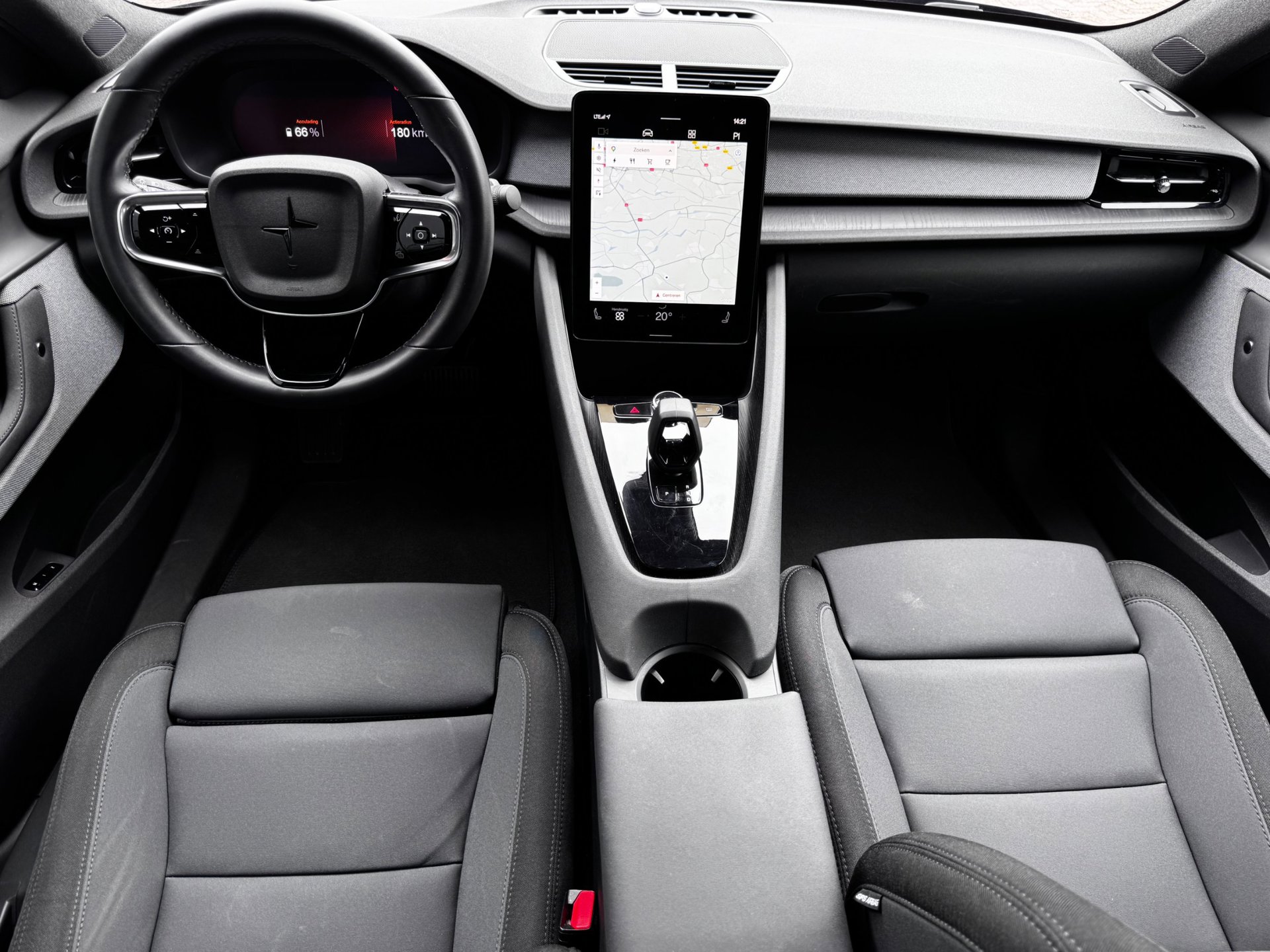 Foto van Polestar Polestar 2