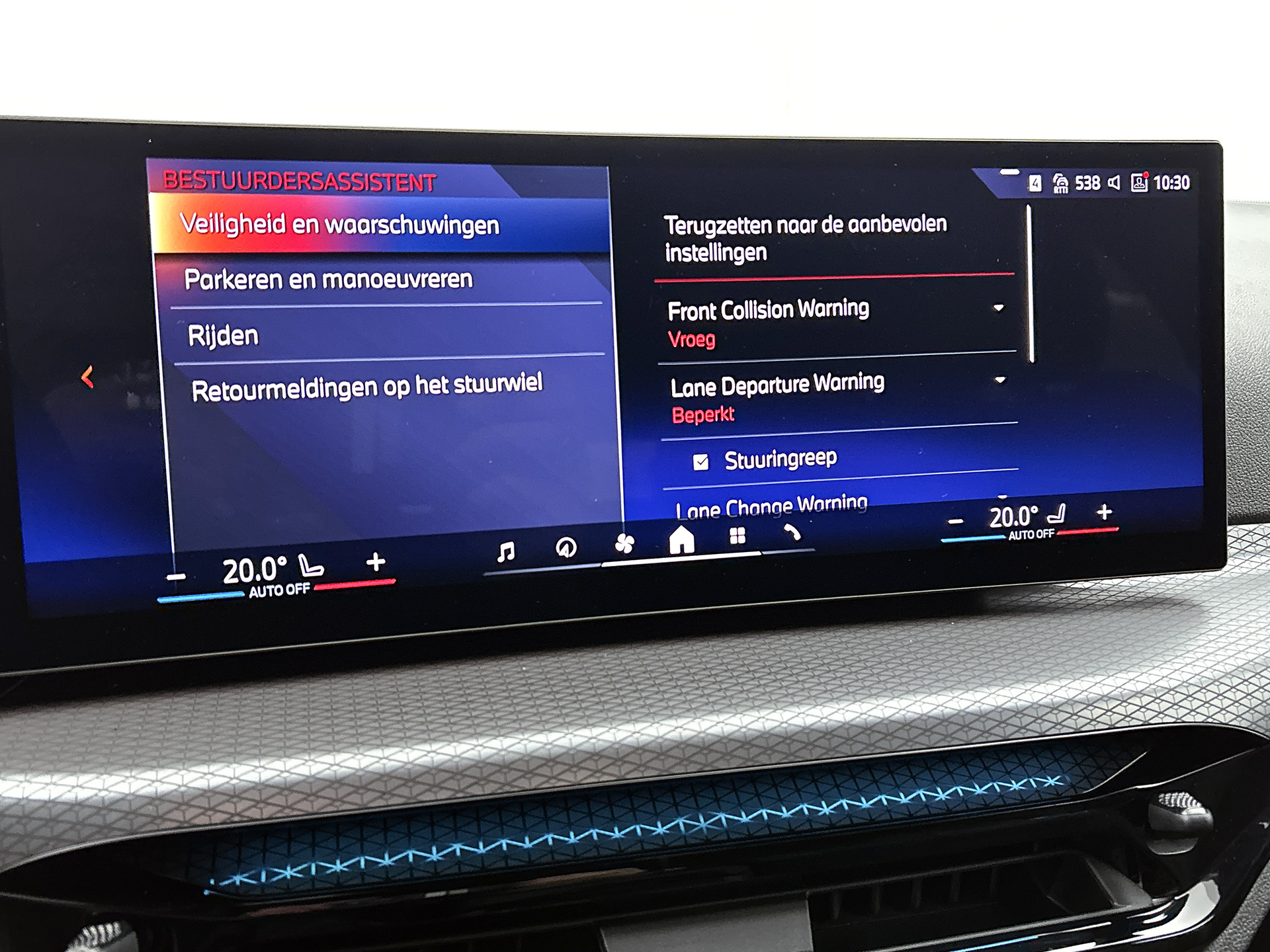 Foto van BMW 330e