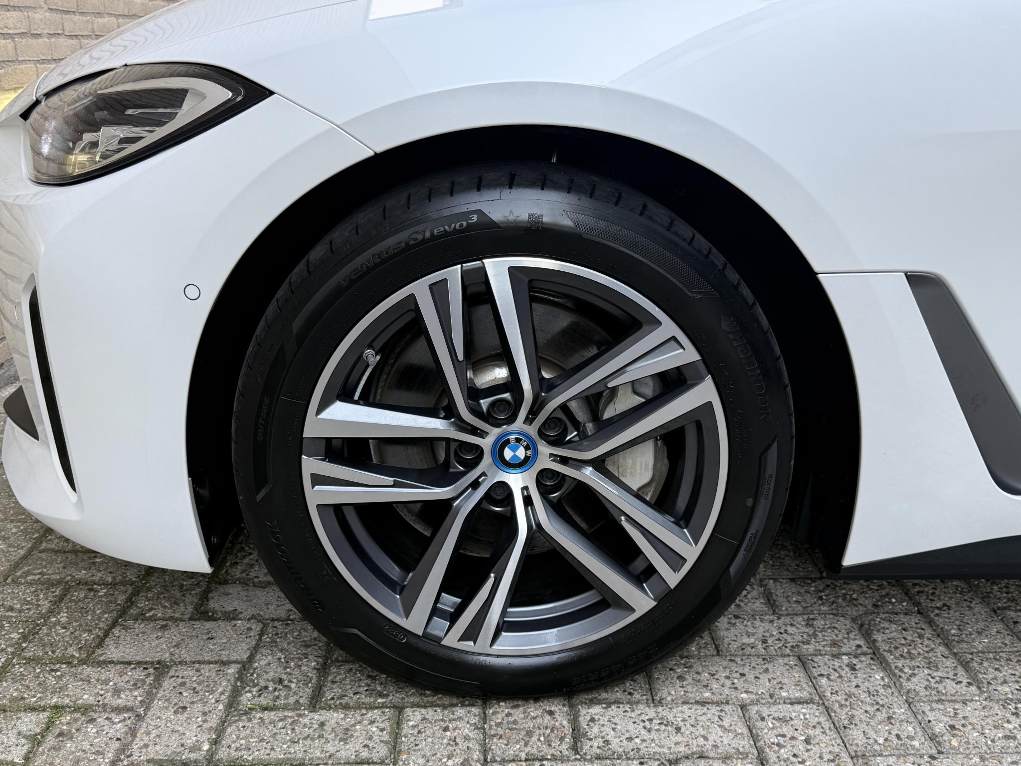 Foto van BMW I4