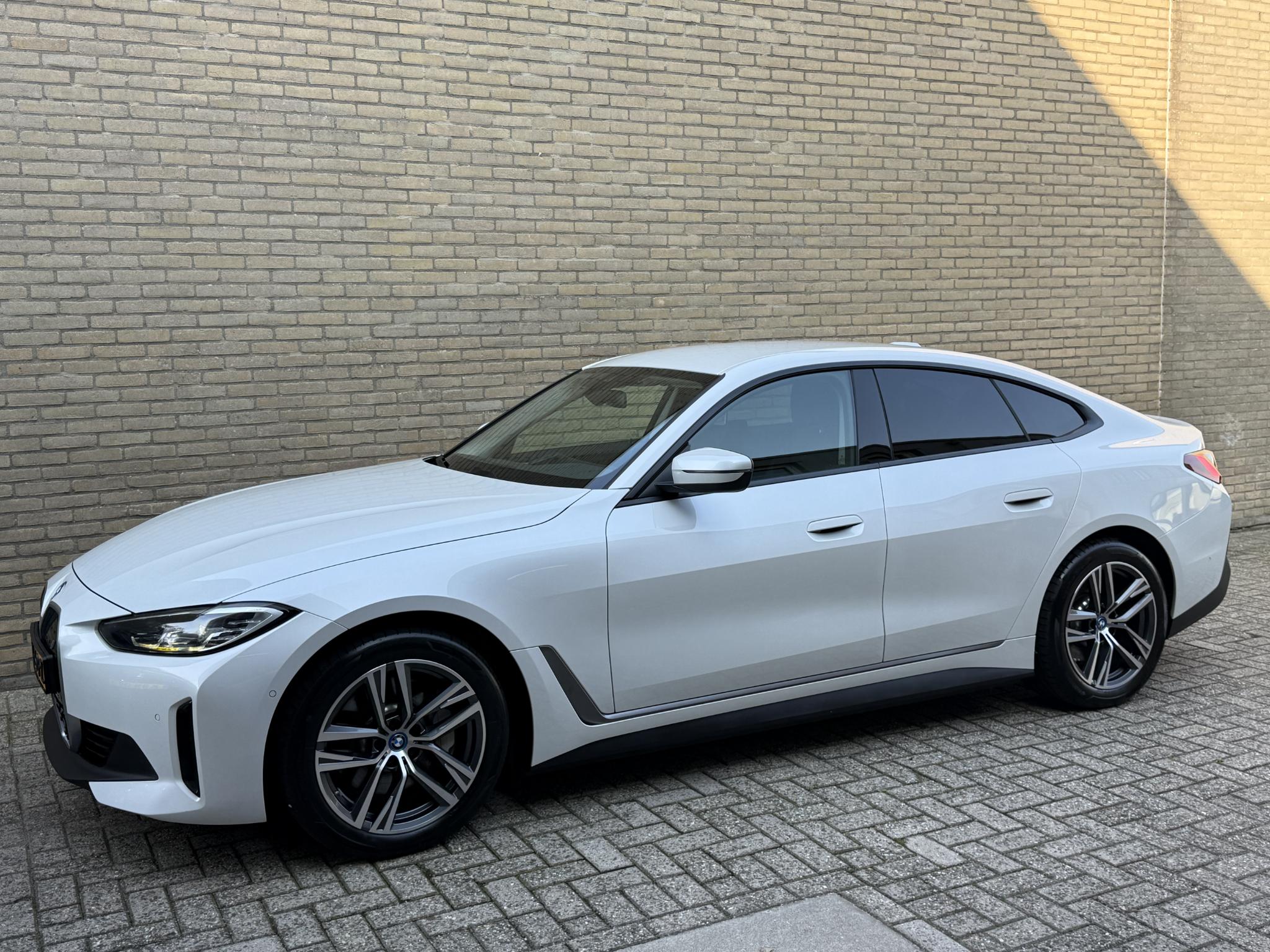 Foto van BMW I4
