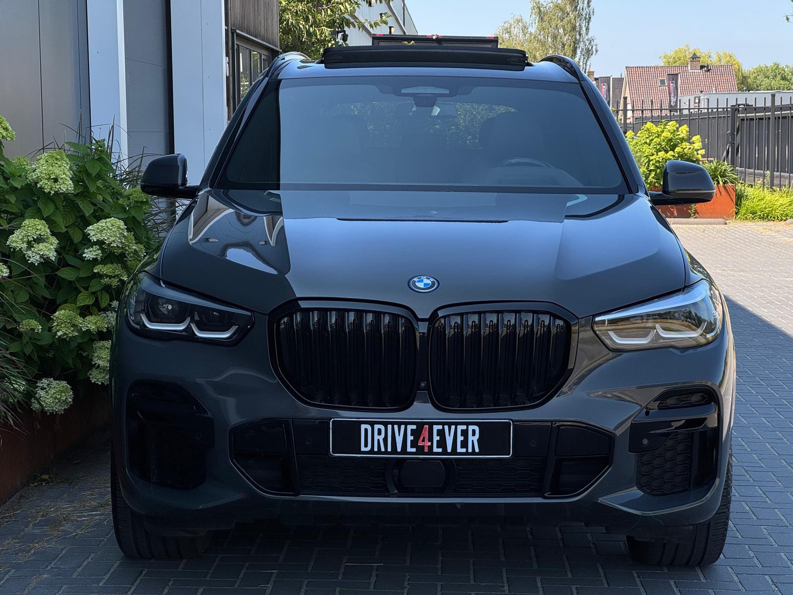 Foto van BMW X5 Xdrive45e
