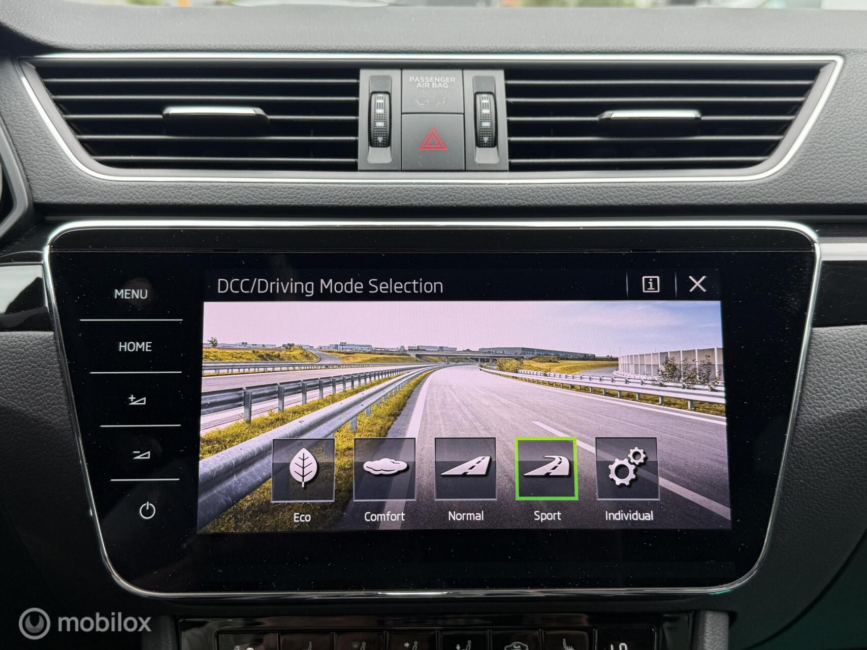 Foto van Skoda Superb Combi