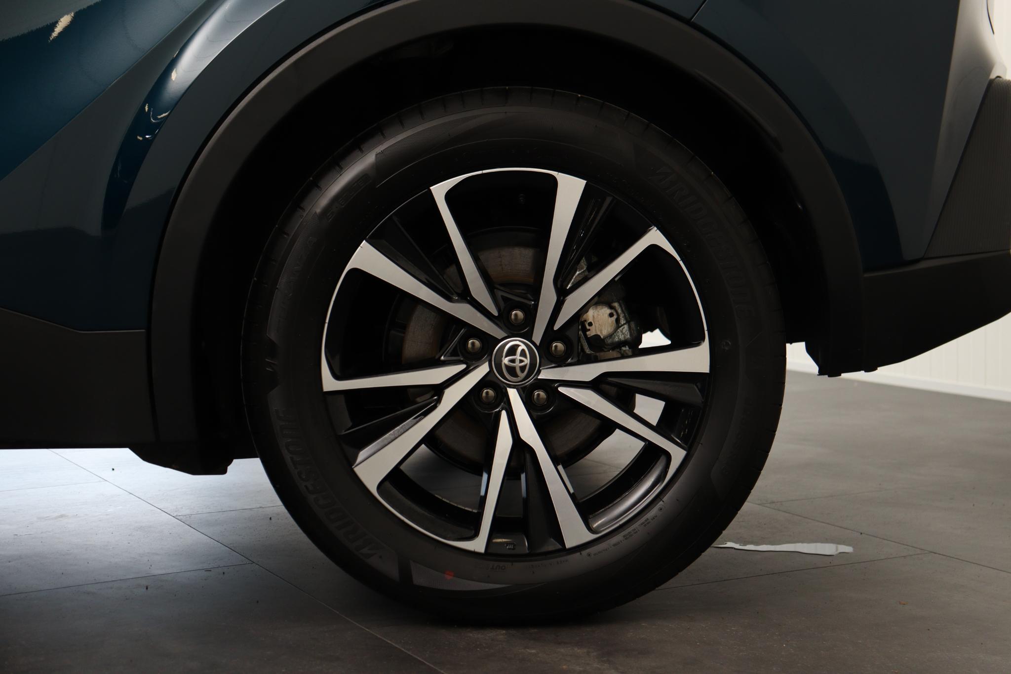 Foto van Toyota C-hr