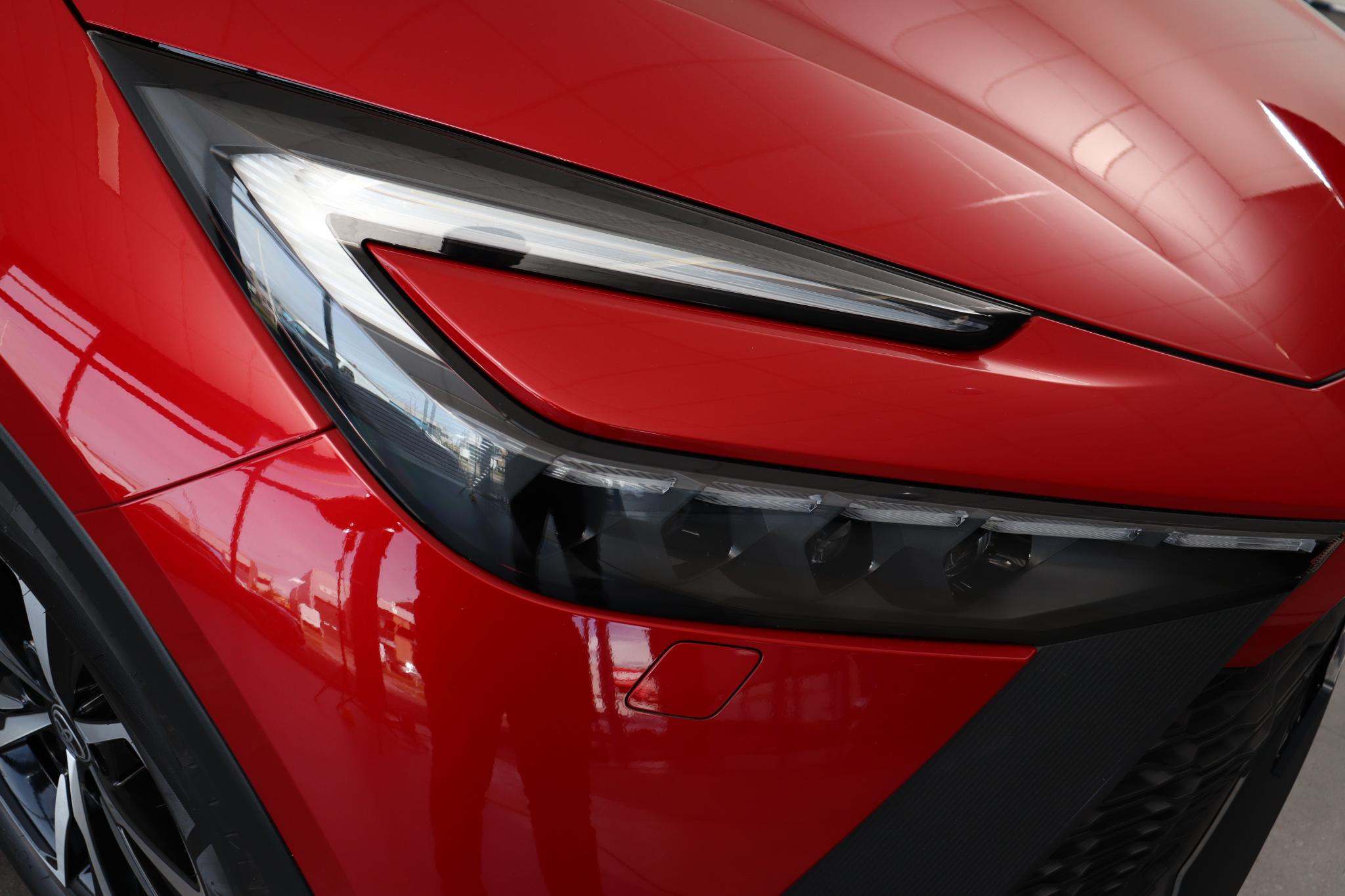 Foto van Toyota C-hr