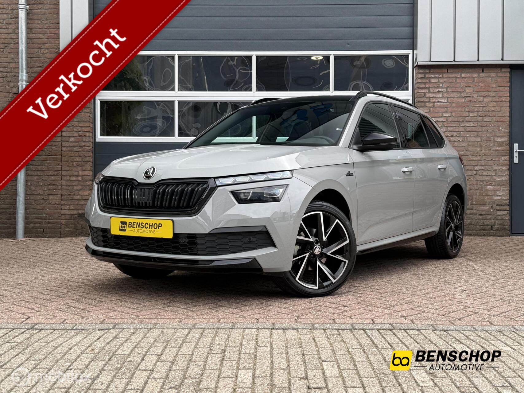 Skoda Kamiq 1.0 TSI Monte Carlo Panodak Navi Carplay LED Camera ACC 2021 - voorkant
