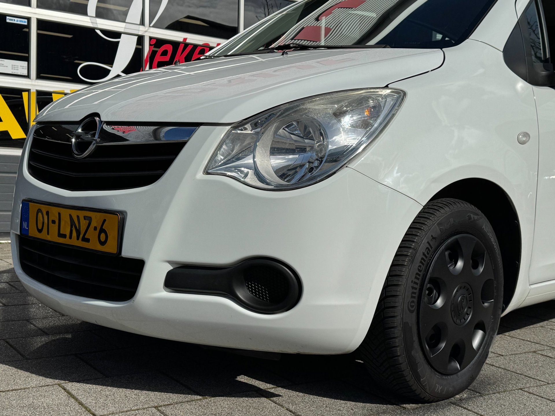 Foto van Opel Agila