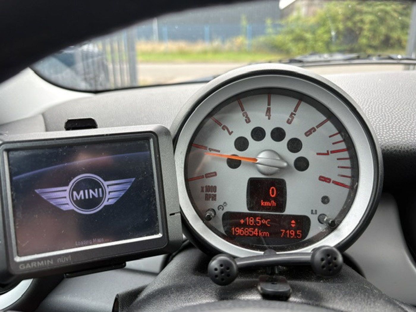 Foto van Mini One