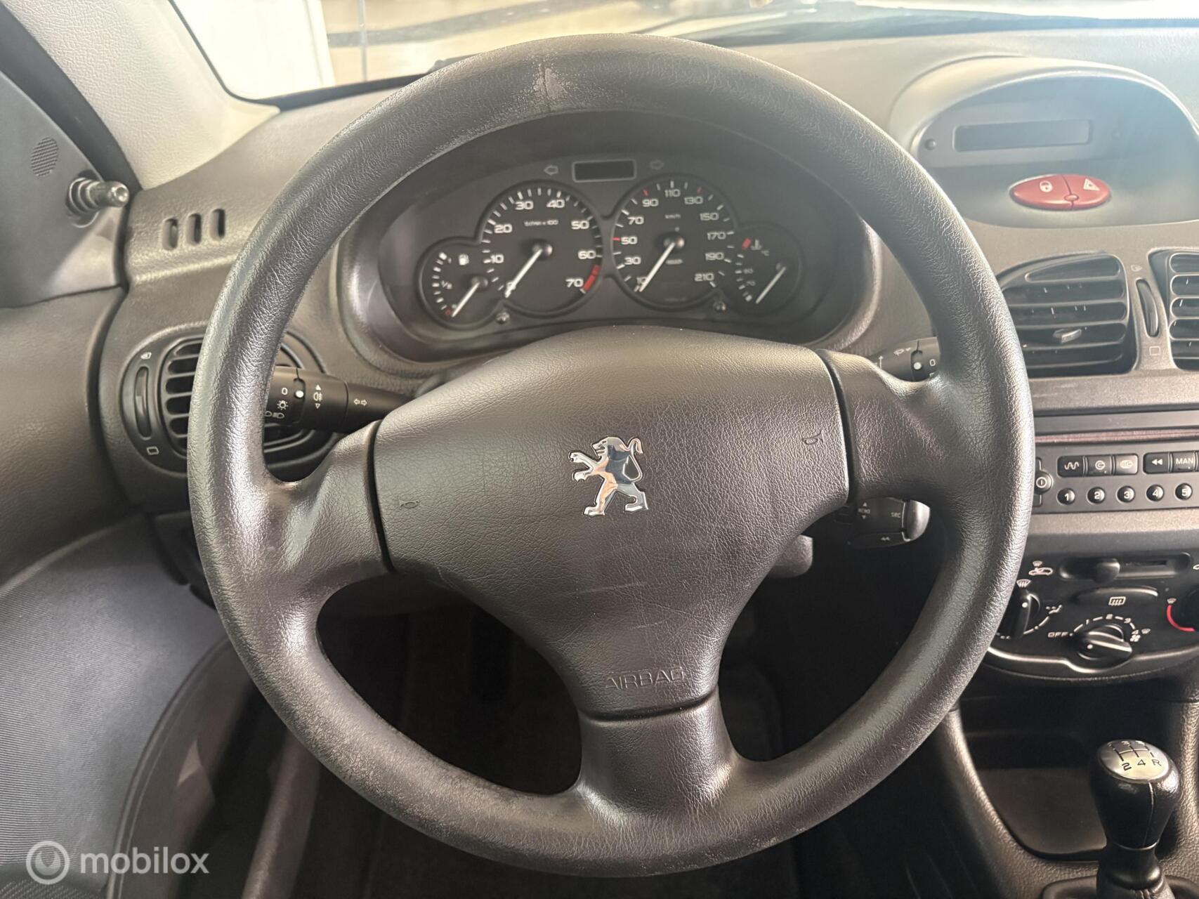 Foto van Peugeot 206