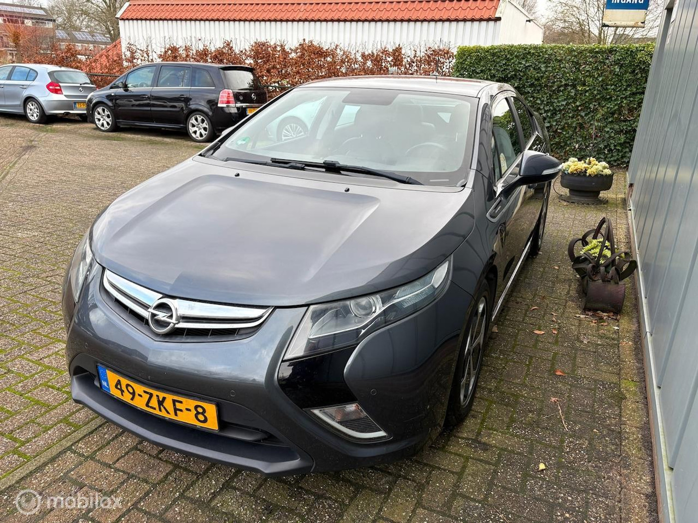 Foto van Opel Ampera