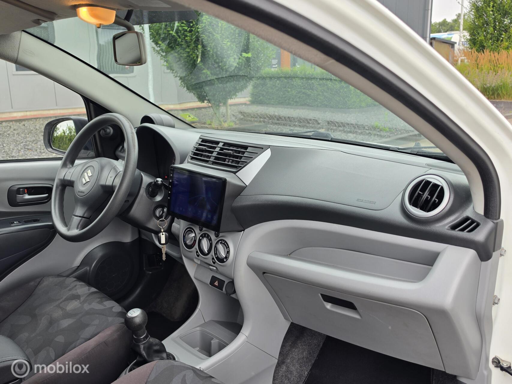 Foto van Suzuki Alto