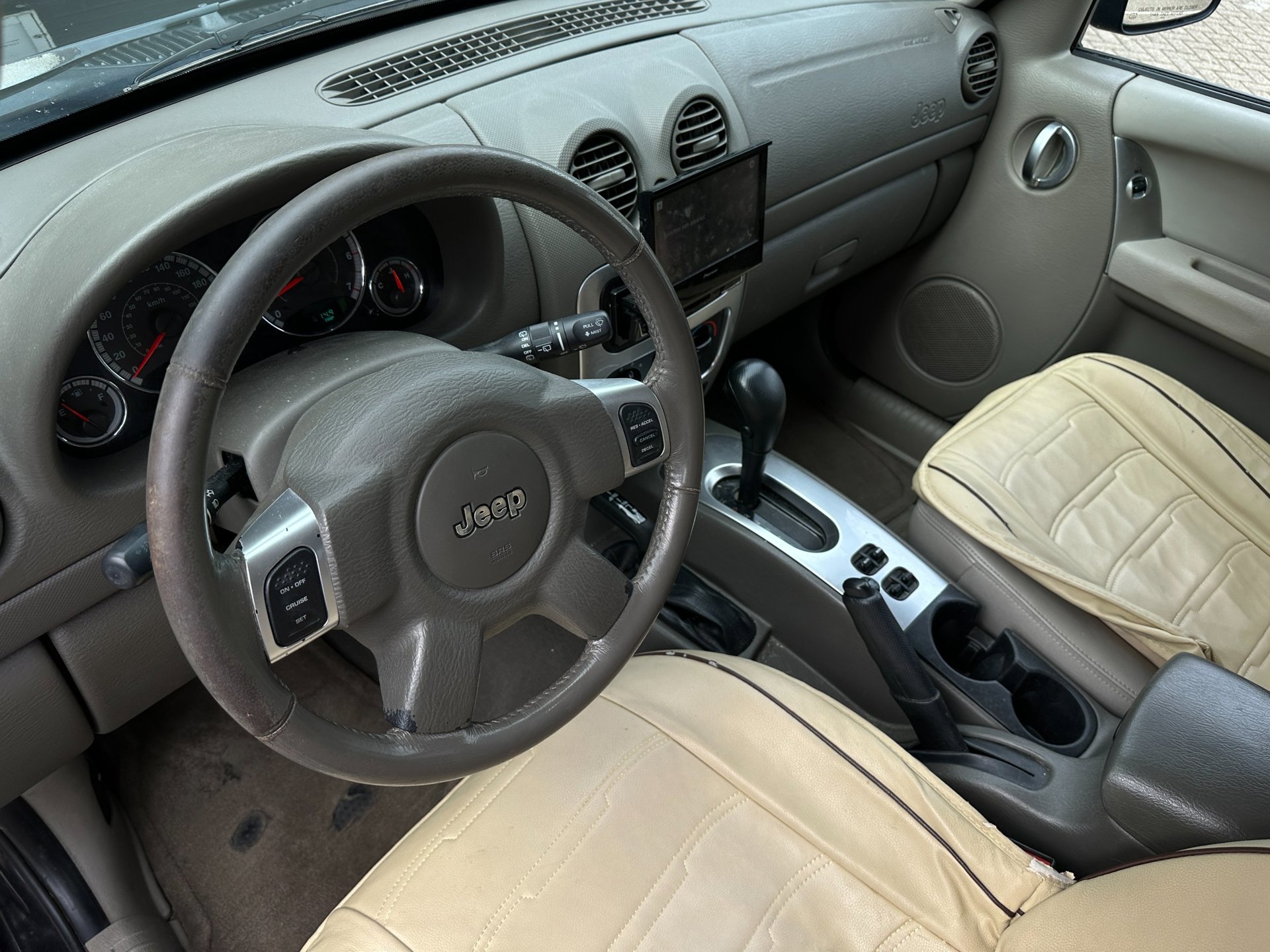 Foto van Jeep Cherokee