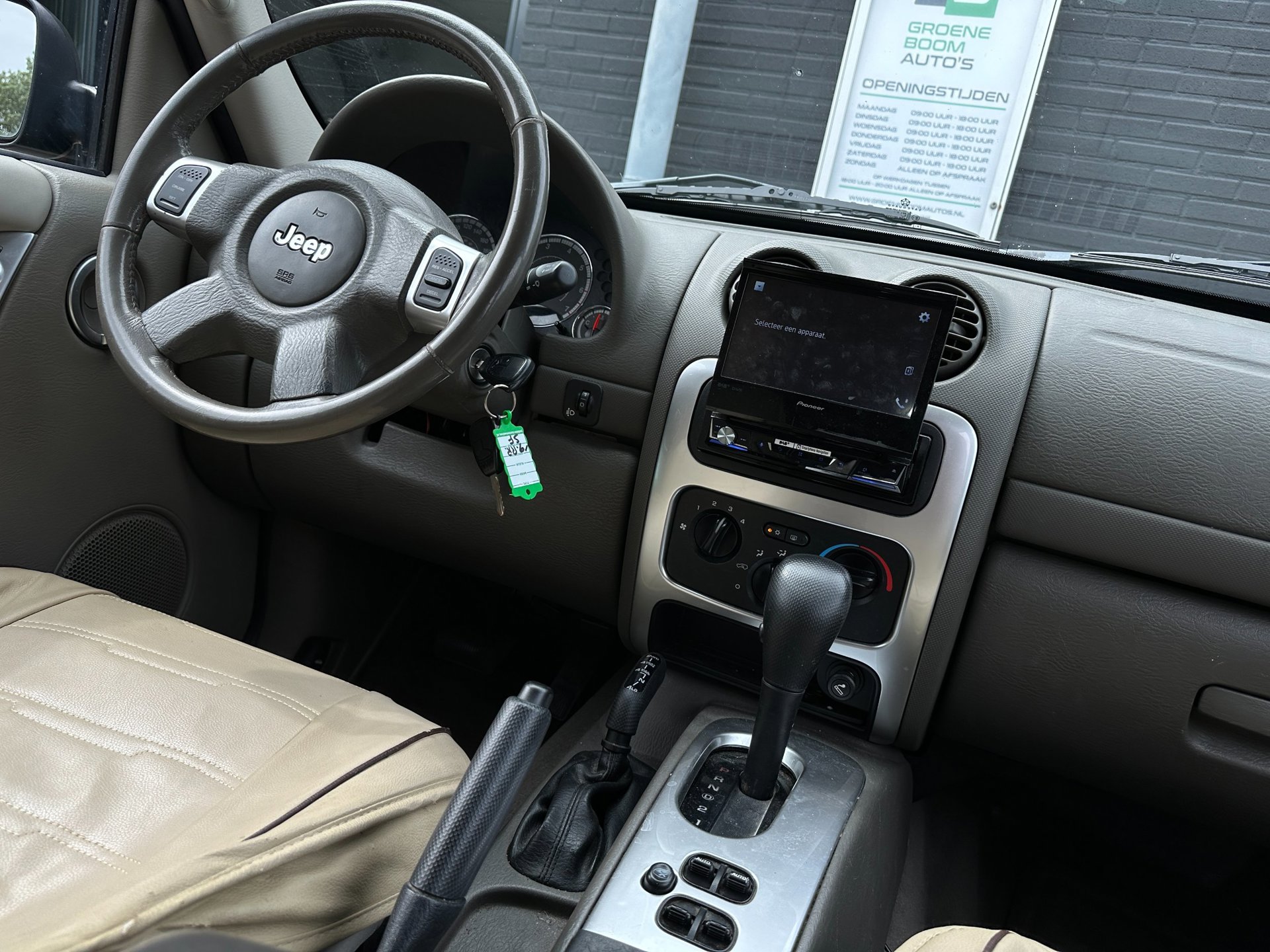Foto van Jeep Cherokee