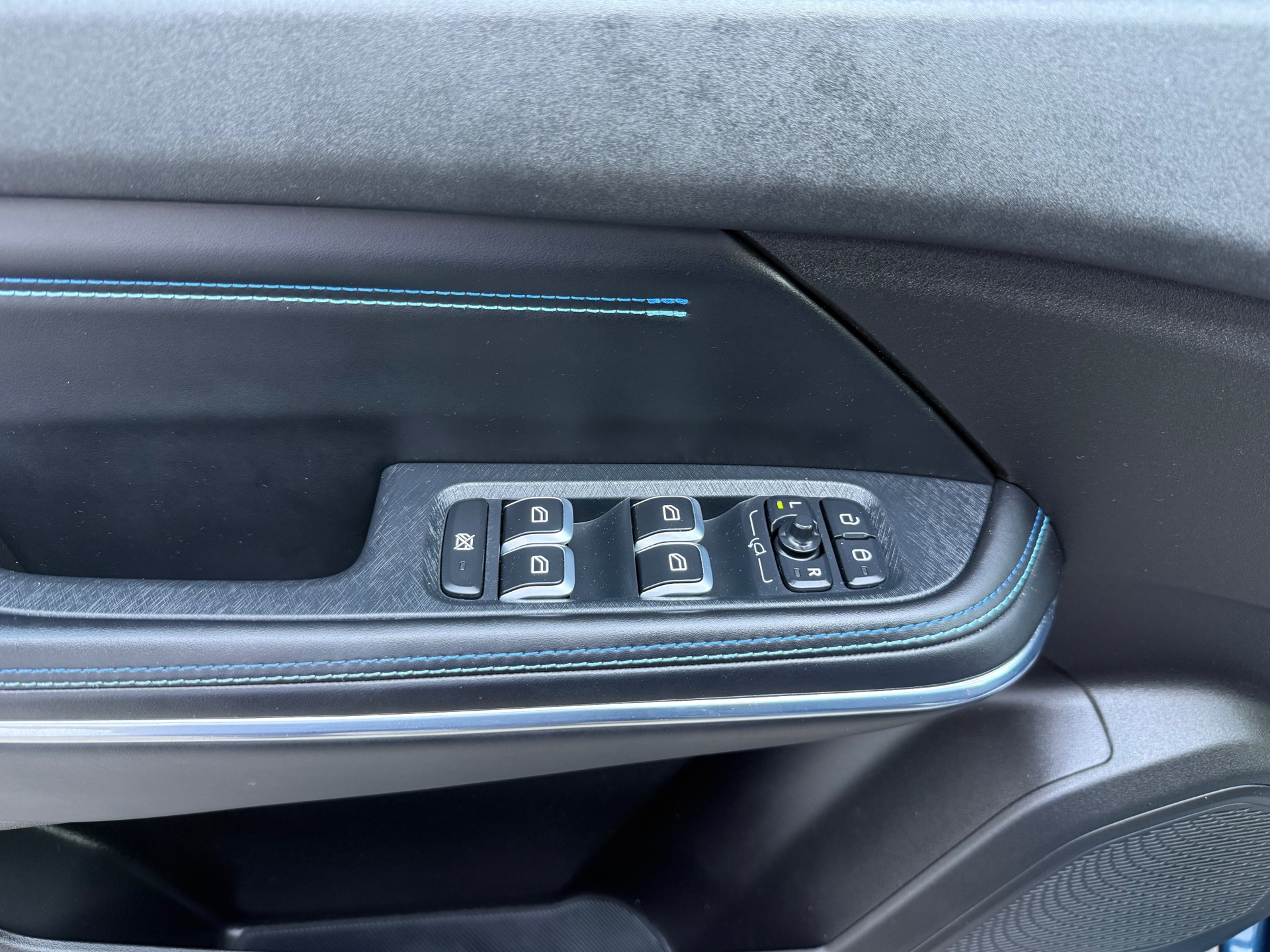 Foto van Lynk&co LYNK & Co 01