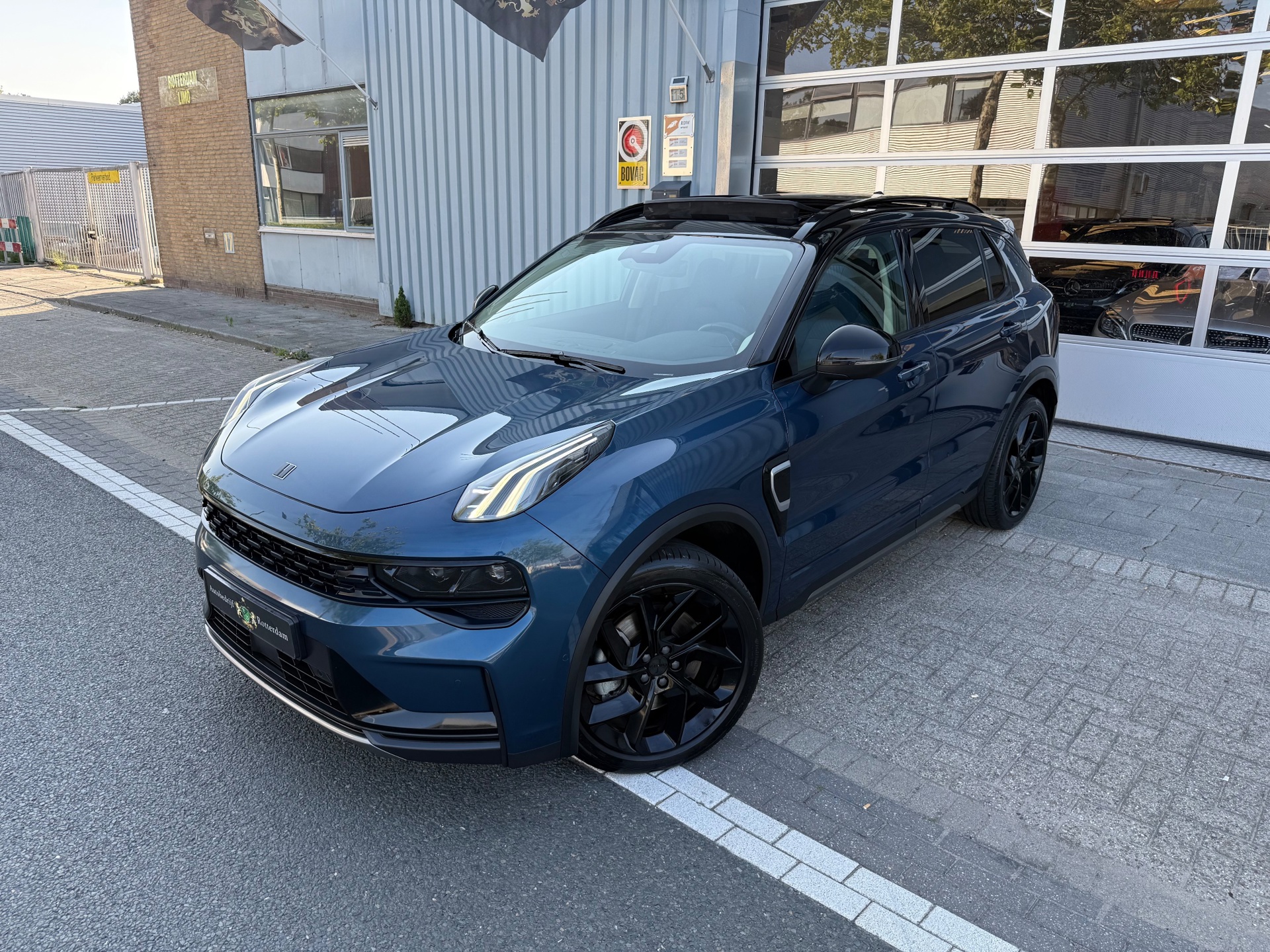 Foto van Lynk&co LYNK & Co 01