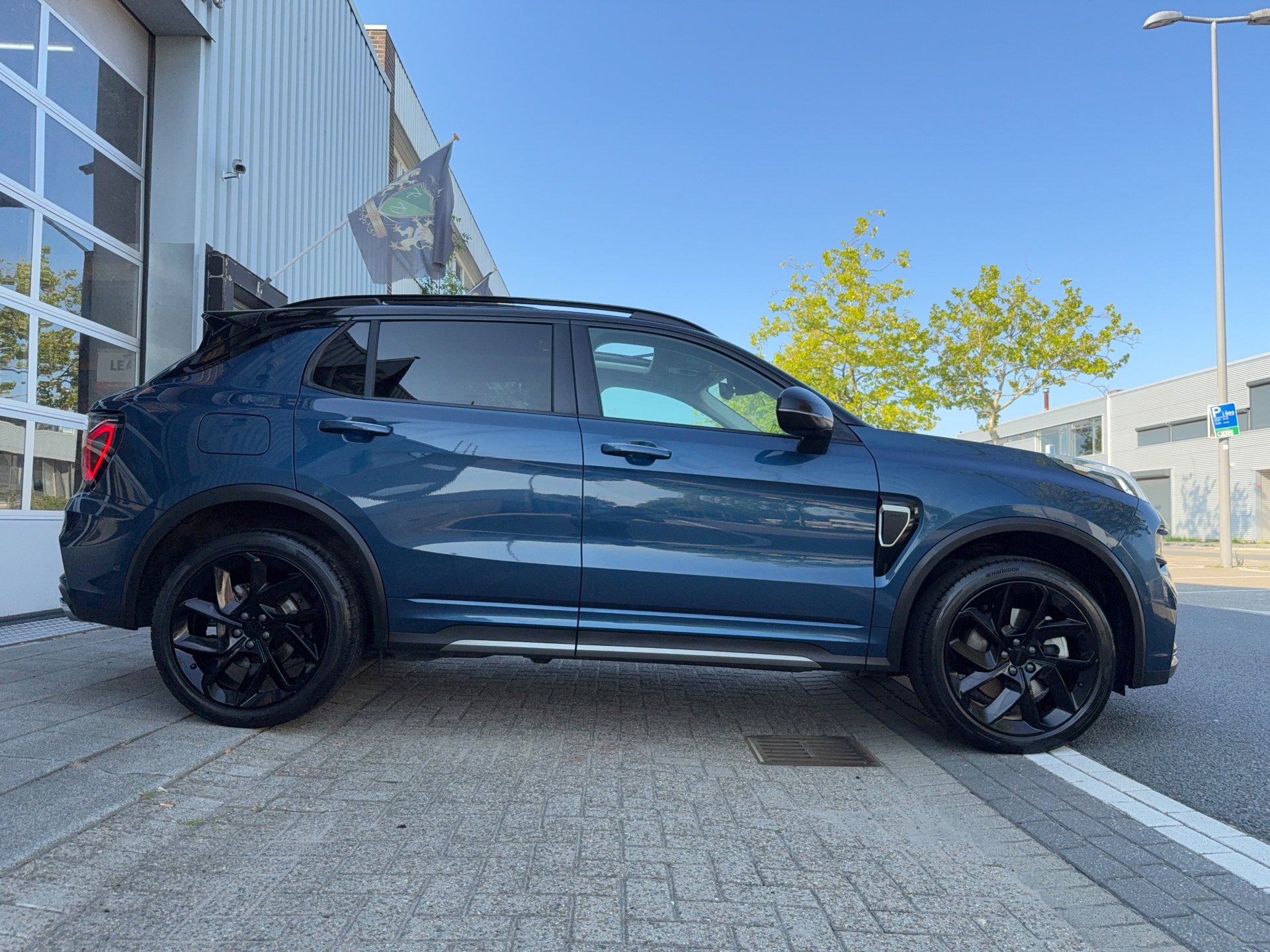Foto van Lynk&co LYNK & Co 01