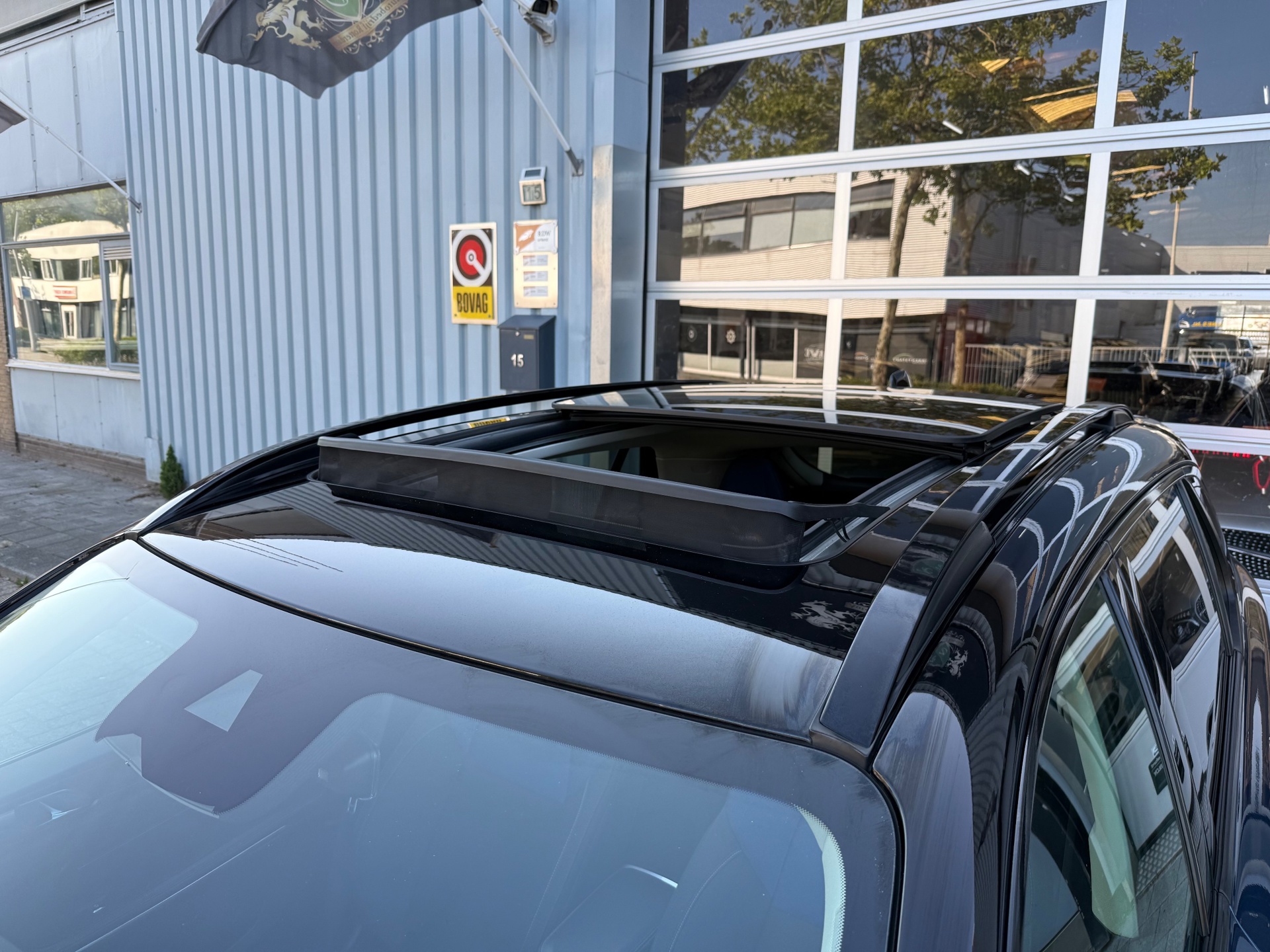 Foto van Lynk&co LYNK & Co 01