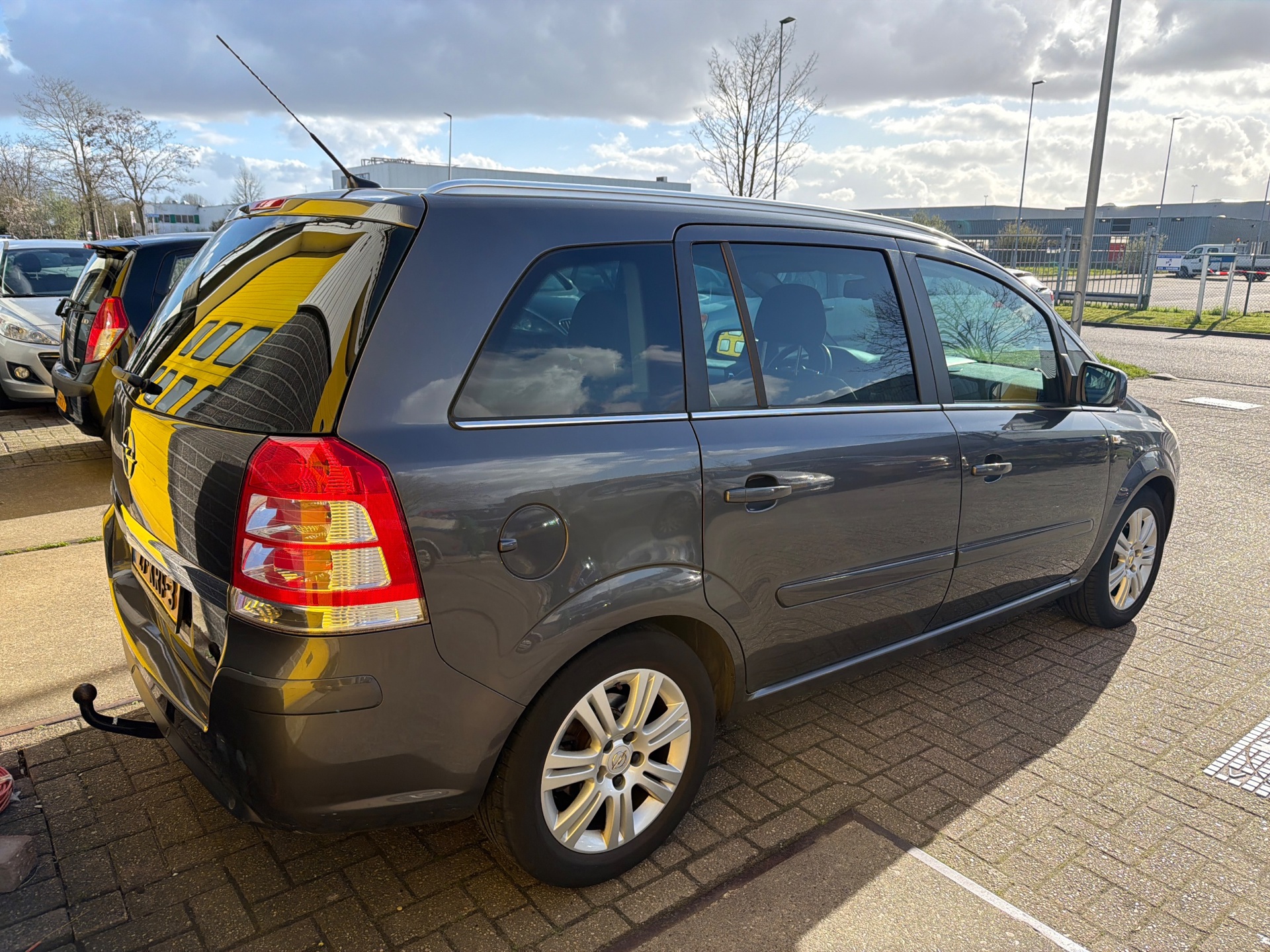 Foto van Opel Zafira