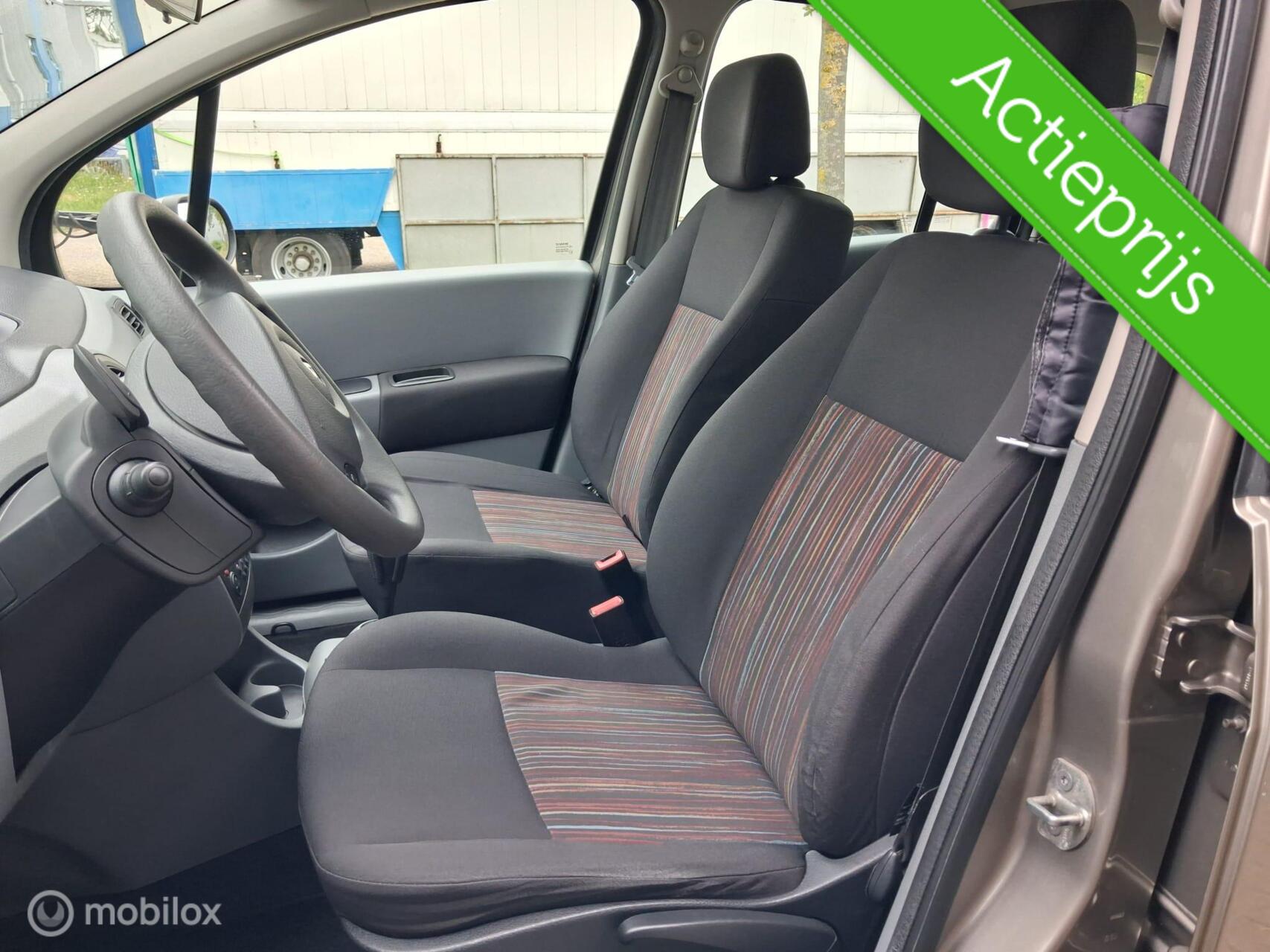 Foto van Renault Modus