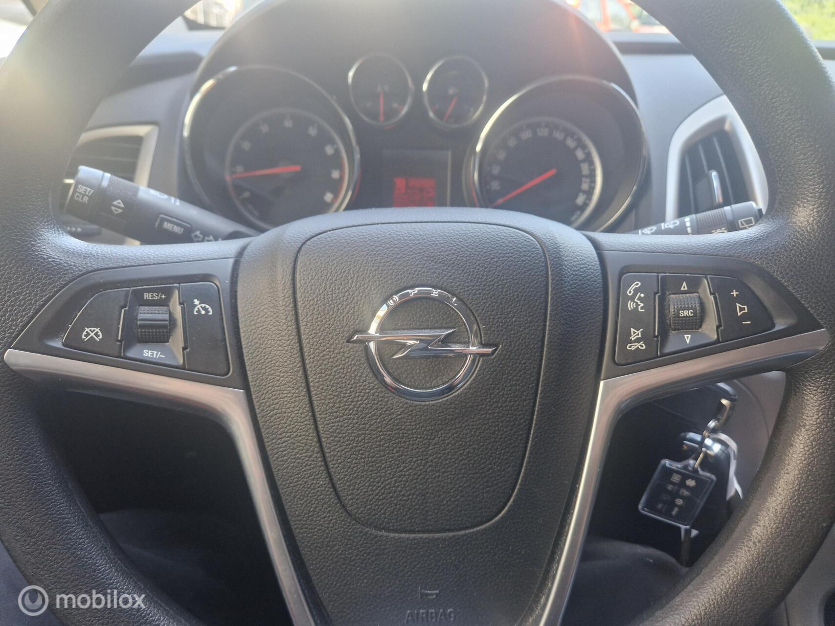 Foto van Opel Astra Sports Tourer