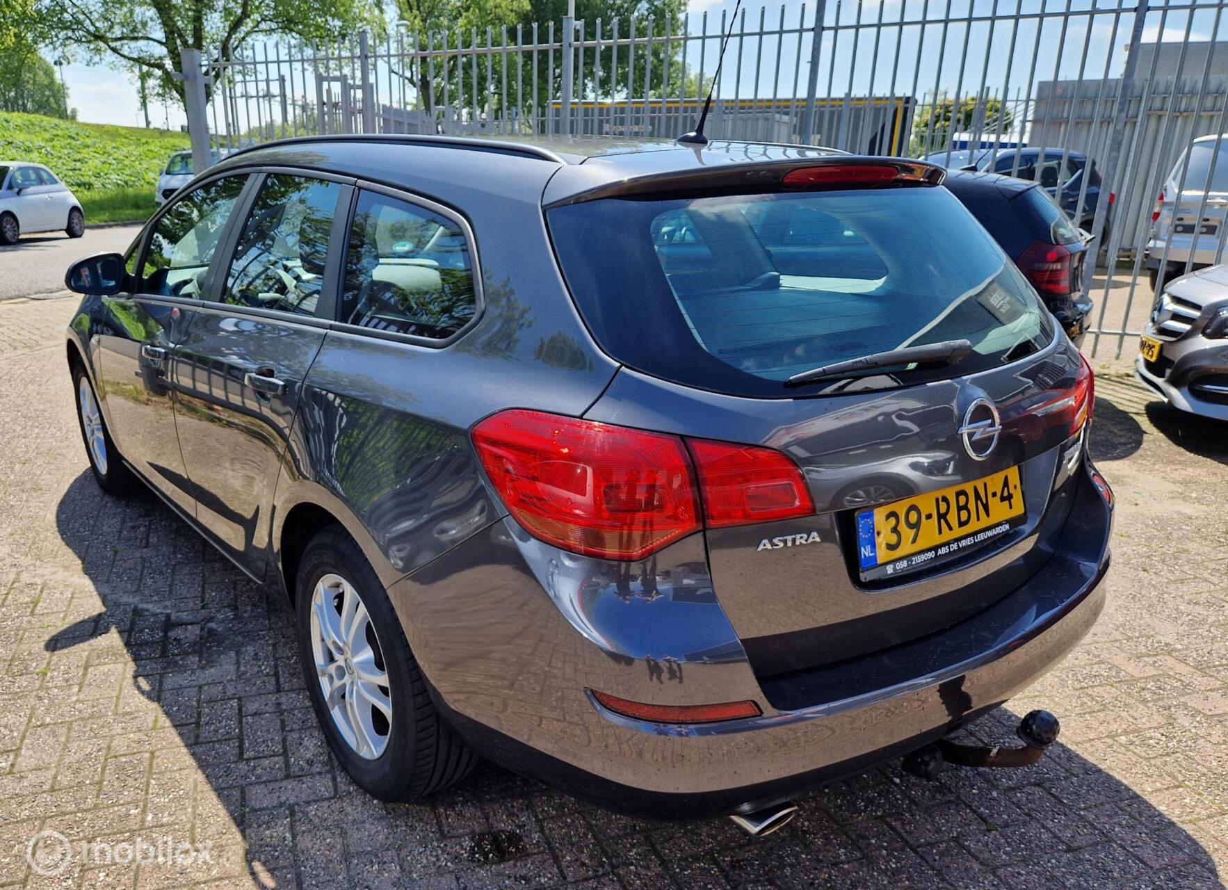 Foto van Opel Astra Sports Tourer