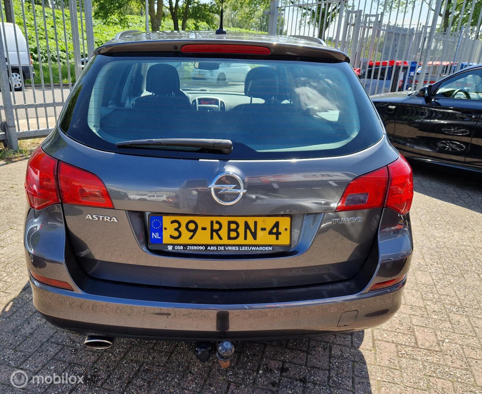 Foto van Opel Astra Sports Tourer