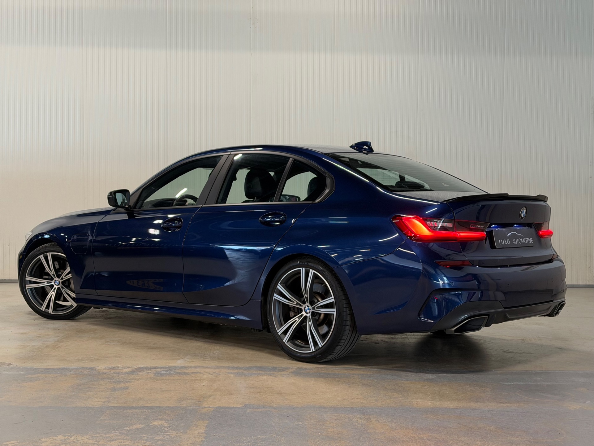 Foto van BMW 330e