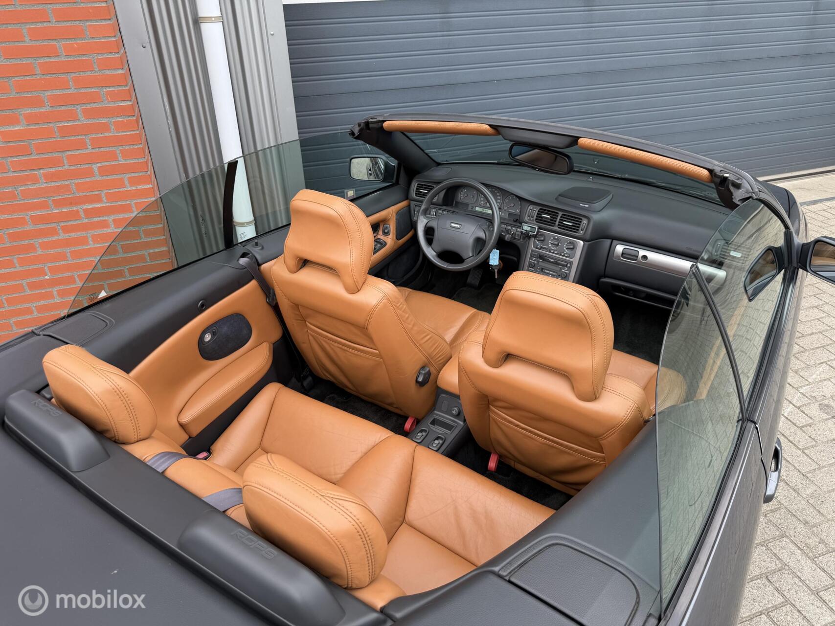 Foto van Volvo C70