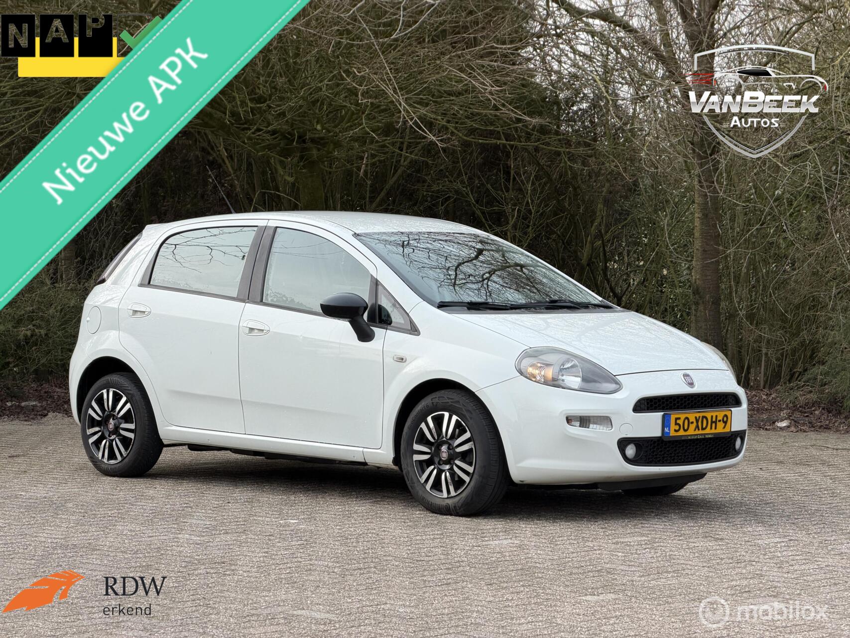 Fiat Punto Evo 0.9 TwinAir Lounge Apk Airco Nap 2012 - voorkant
