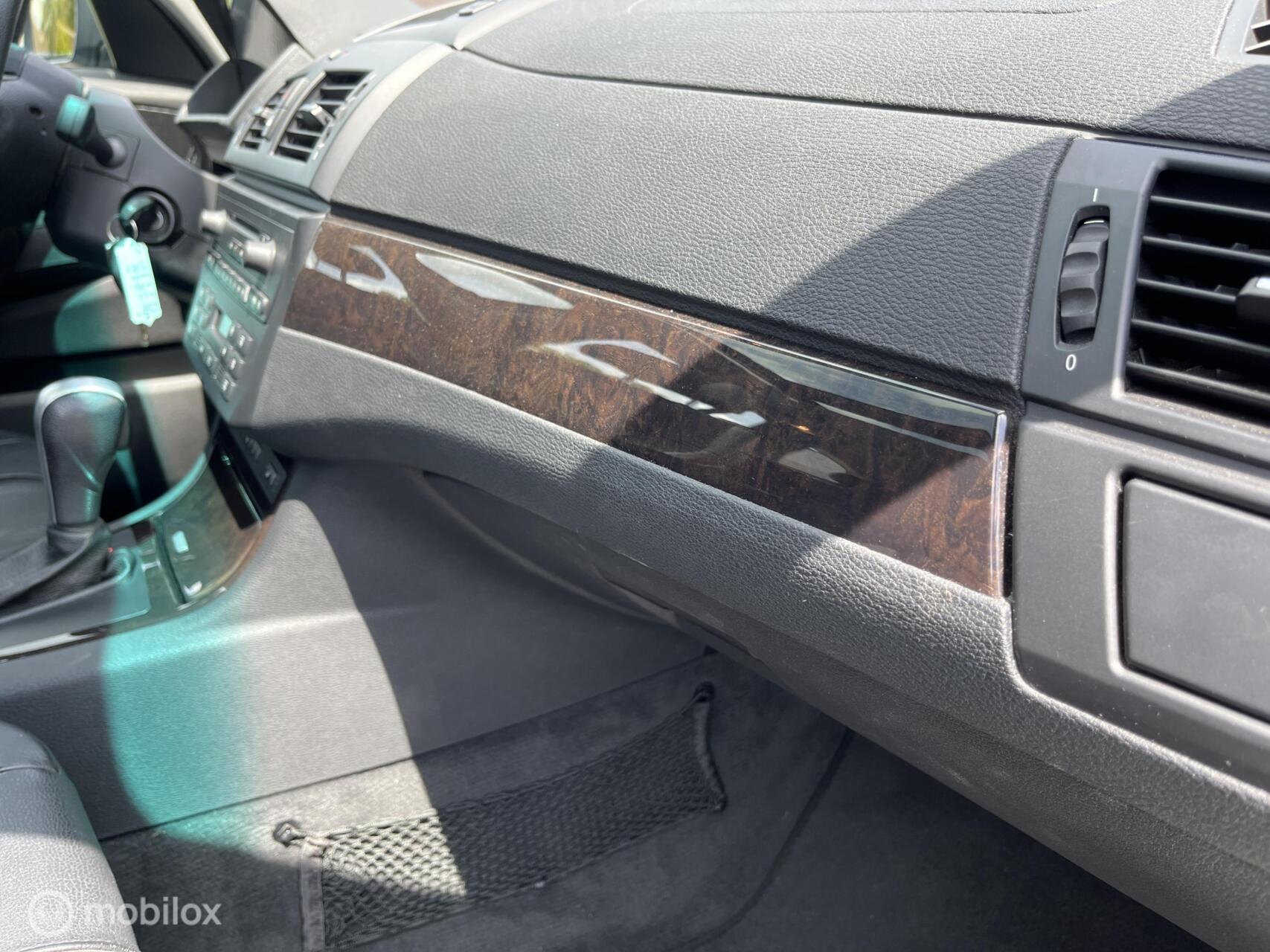Foto van BMW X3 2.5si